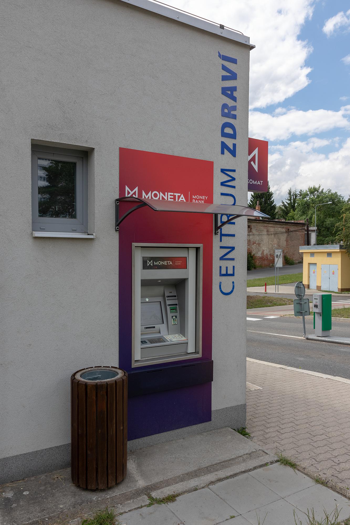 Bankomat MONETA Money Bank foto 4