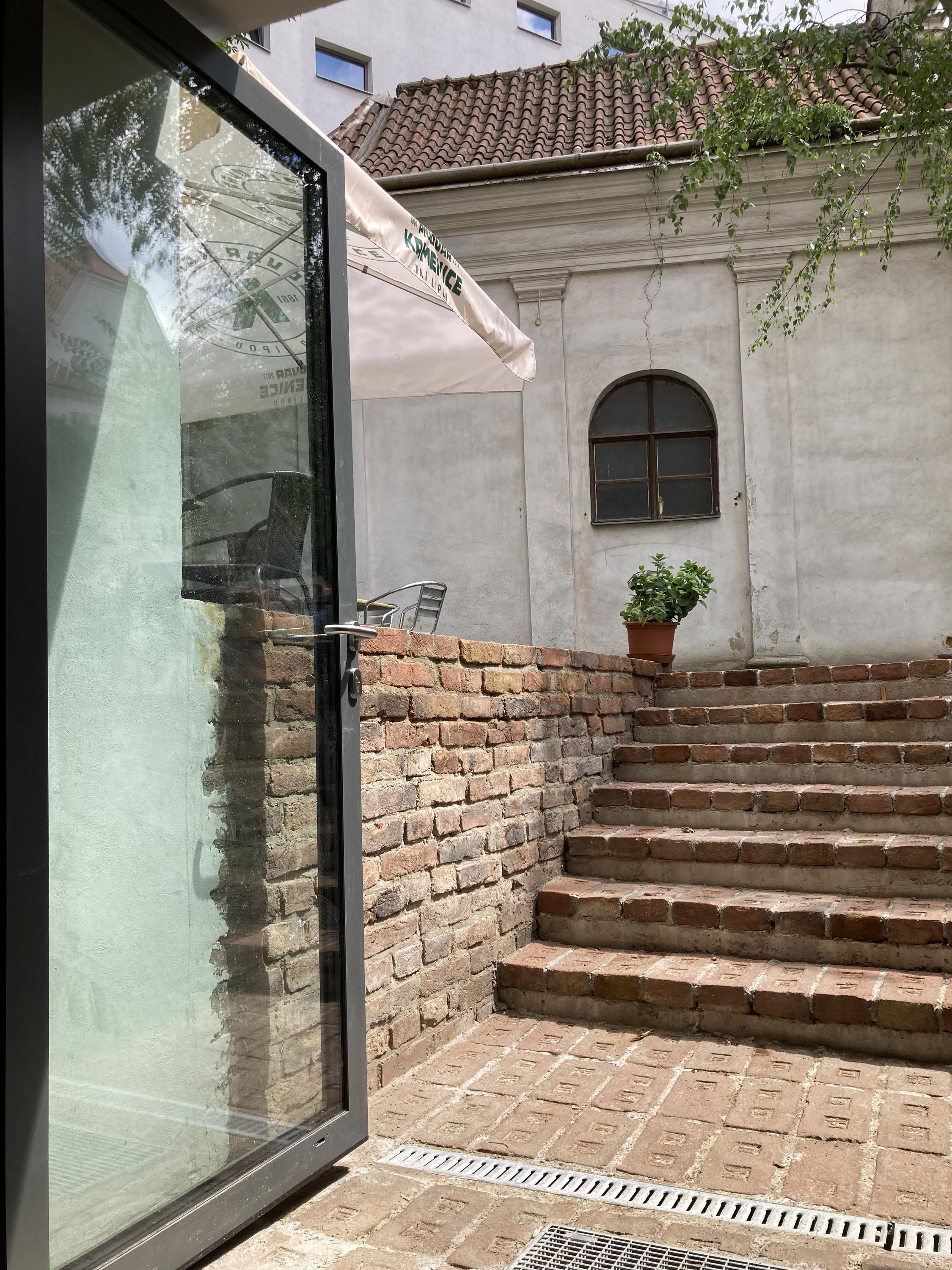 Kavárna Spolek foto 3