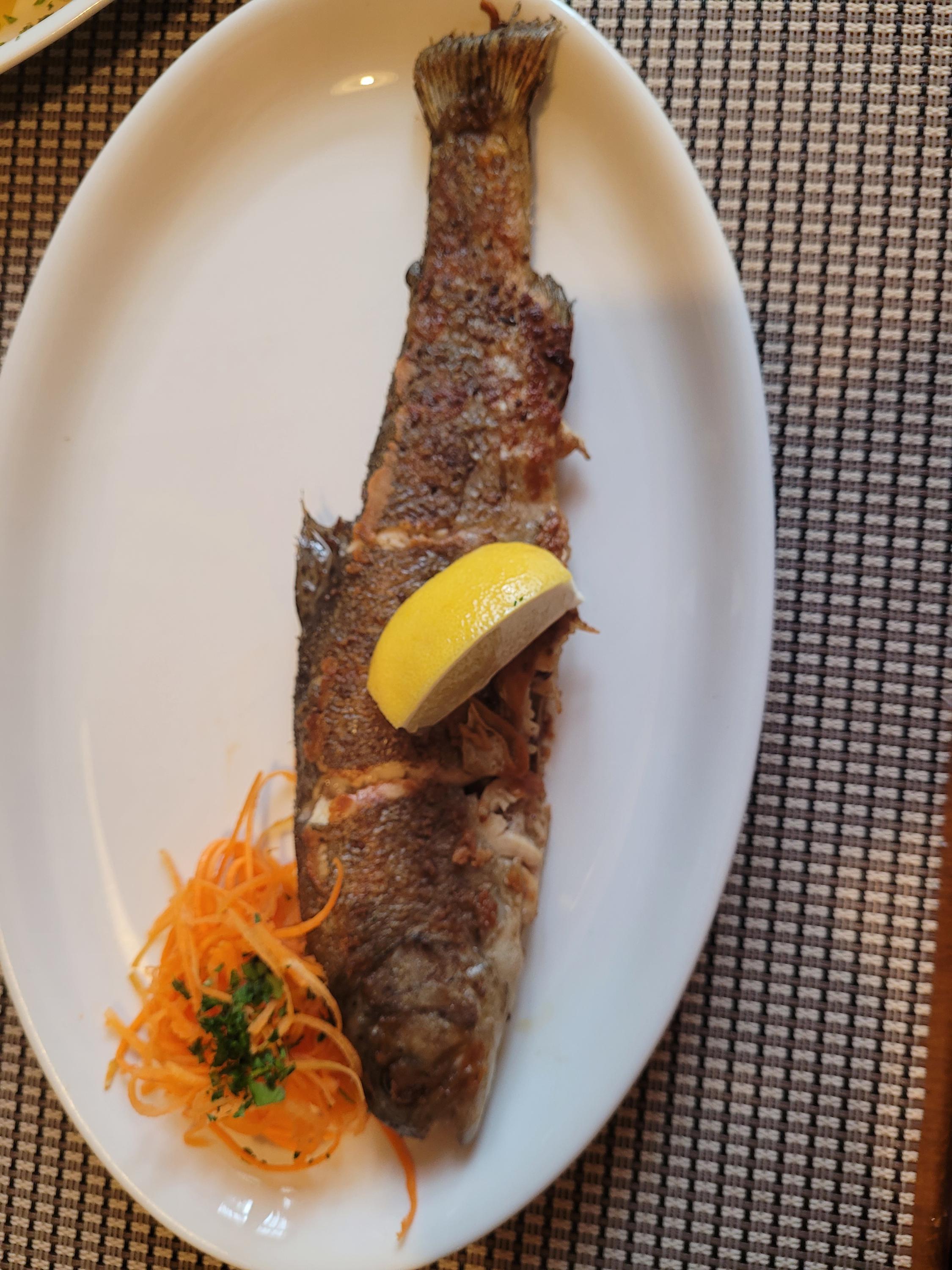 Rybí Restaurace na Náměstí foto 6