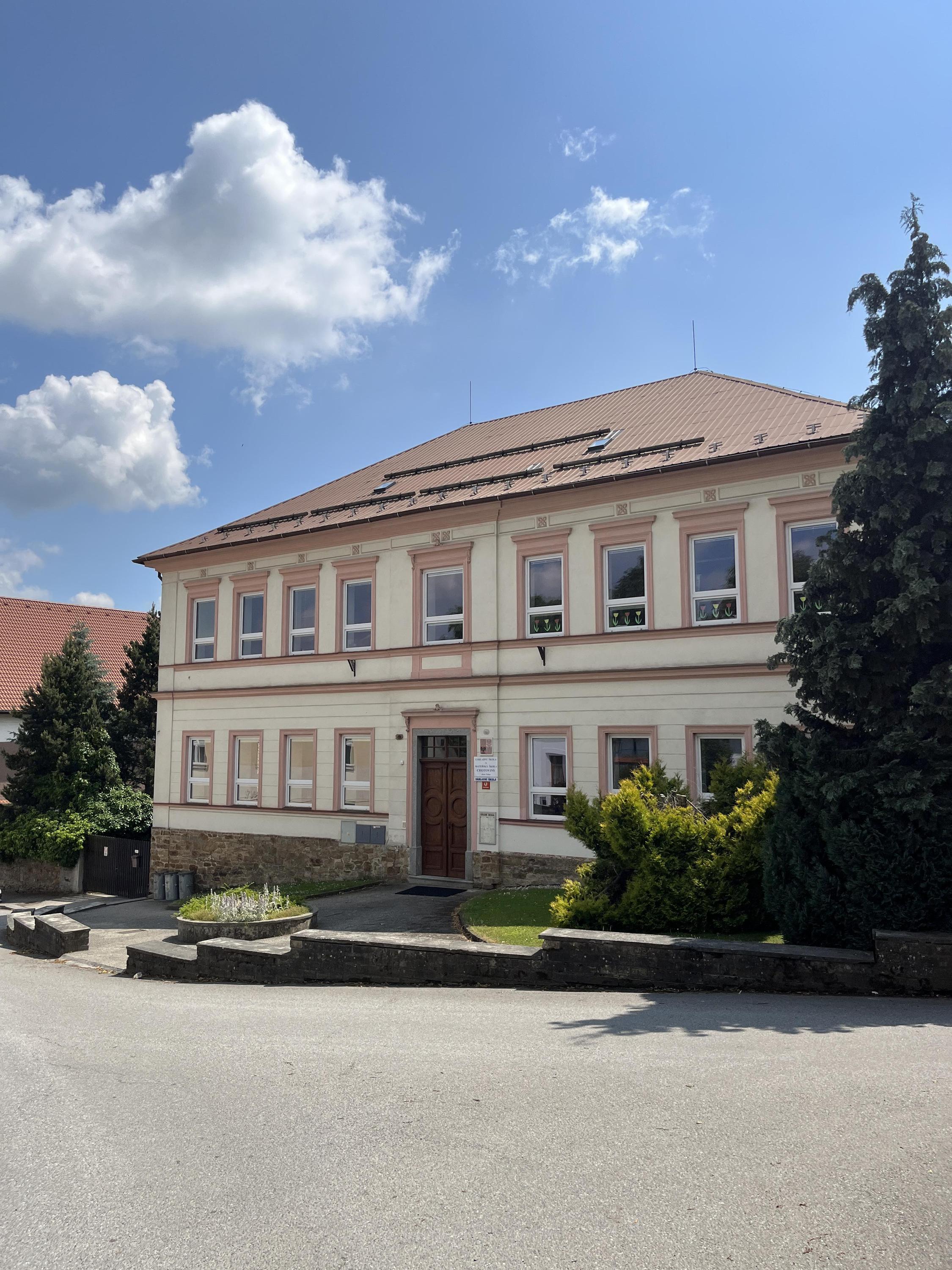 ZŠ a MŠ Chotoviny foto 3