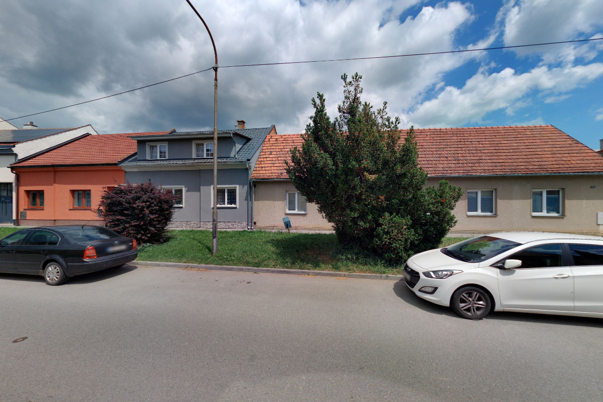 Lakovna Petr Macourek foto 2