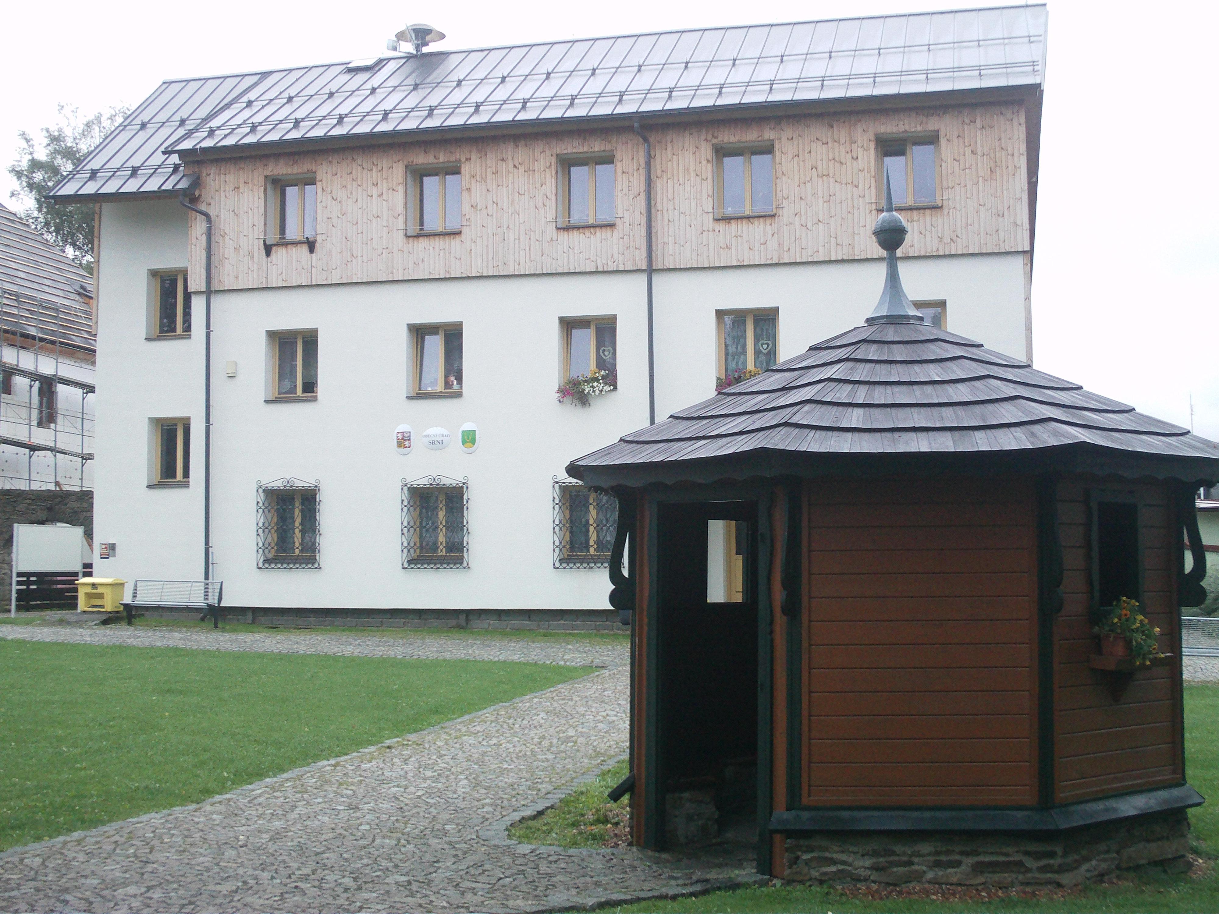 Srní - obecní úřad foto 6
