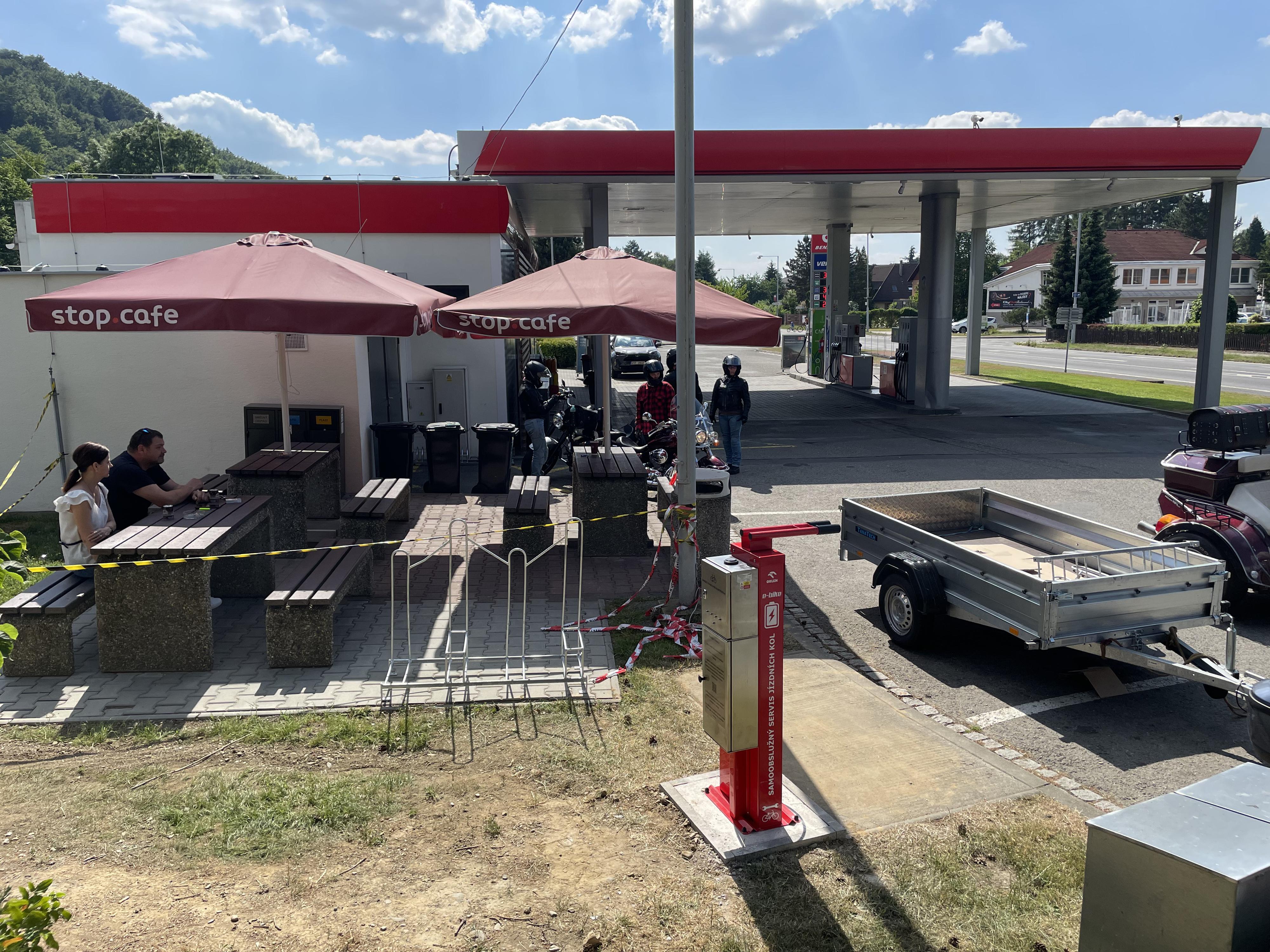 Nabíjecí stanice ČS ORLEN Rožnov pod Radhoštěm foto 4