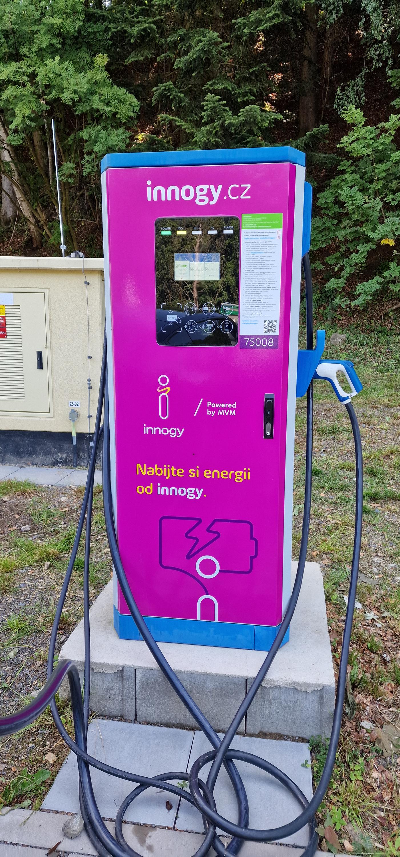 Dobíjecí stanice innogy foto 3