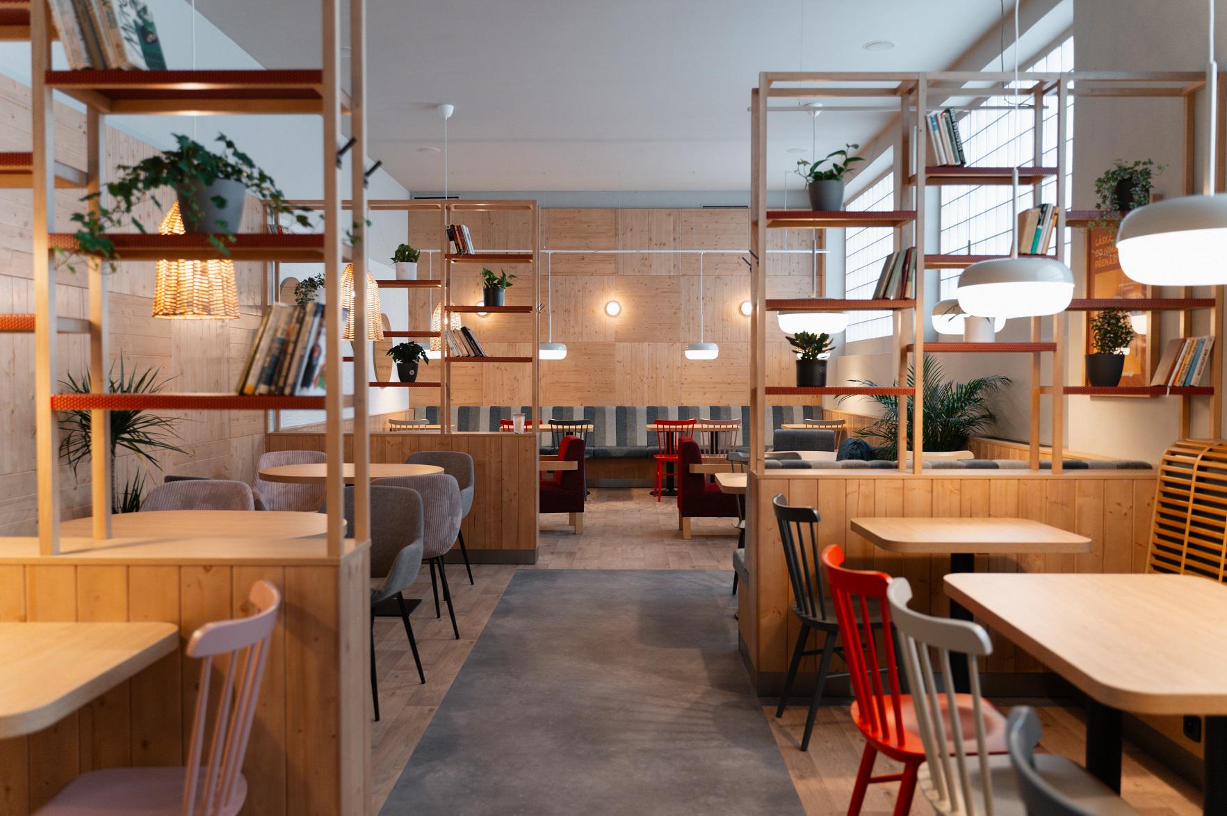 CrossCafe Jungmannova