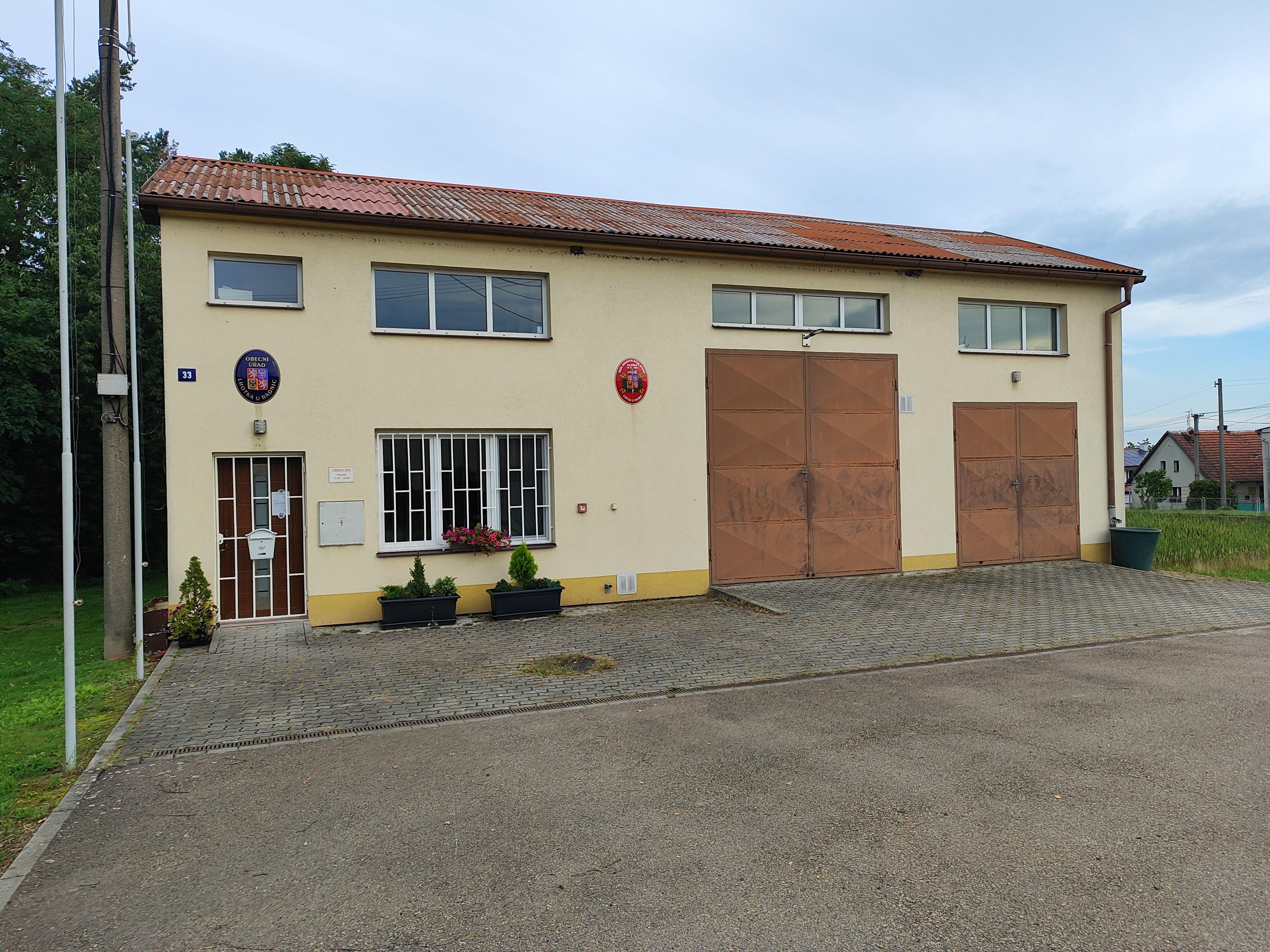 Místní knihovna Lhotka u Radnic