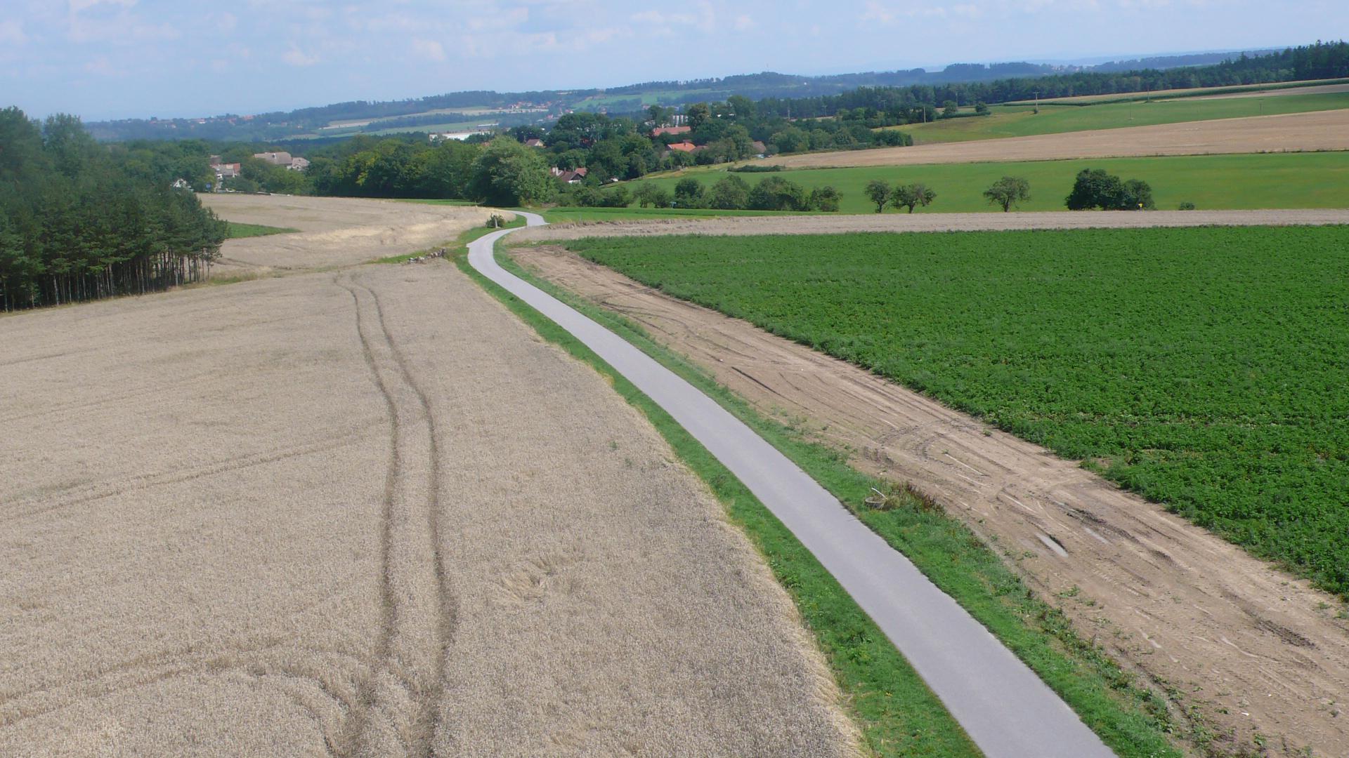 Občertsvení Rozhledna Borůvka foto 5