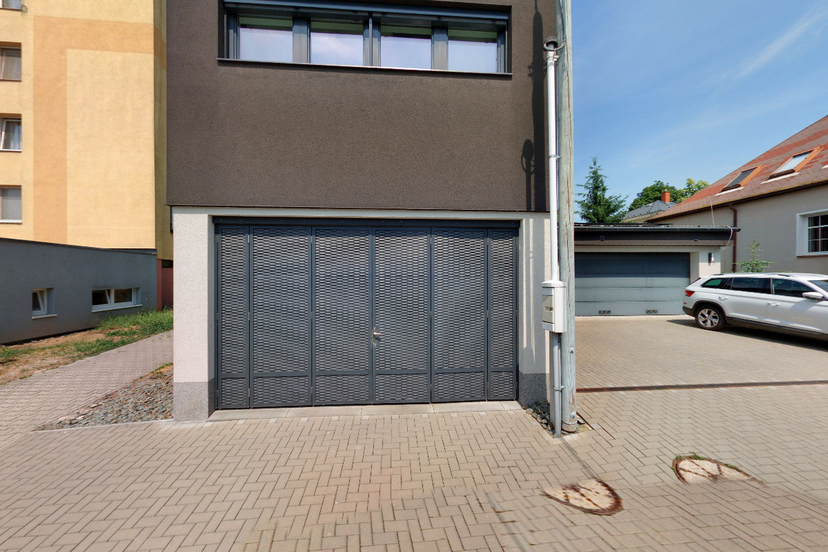 Iva Vágnerová - Salon Visage