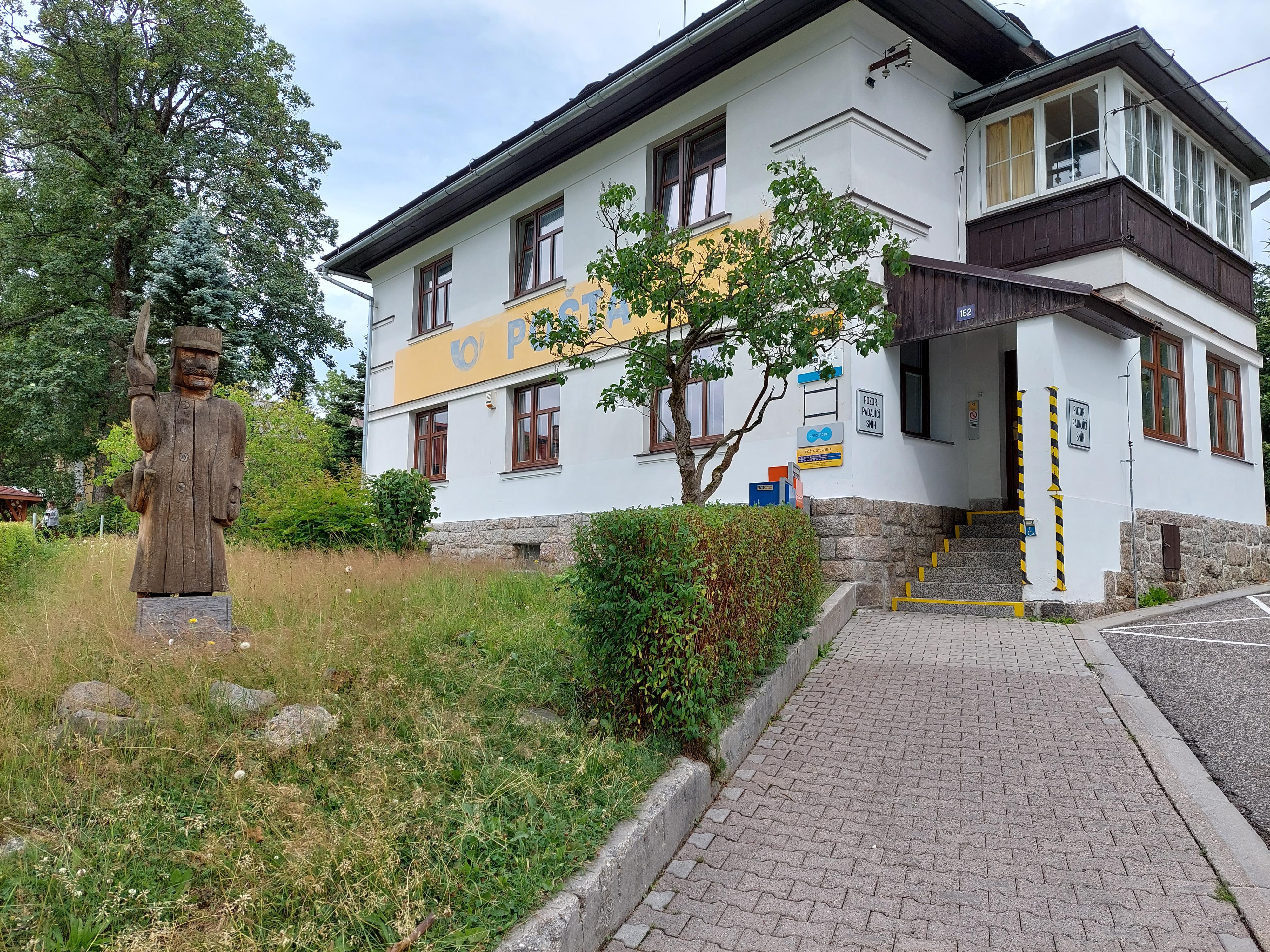 Pošta Harrachov v Krkonoších foto 4