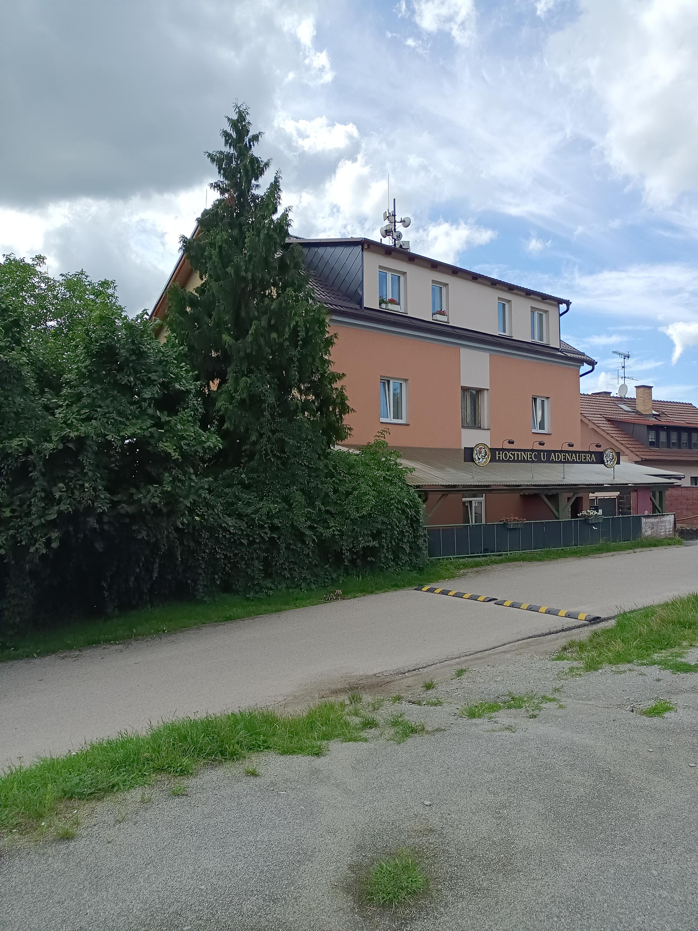 U Adenauera - Na Zastávce foto 6