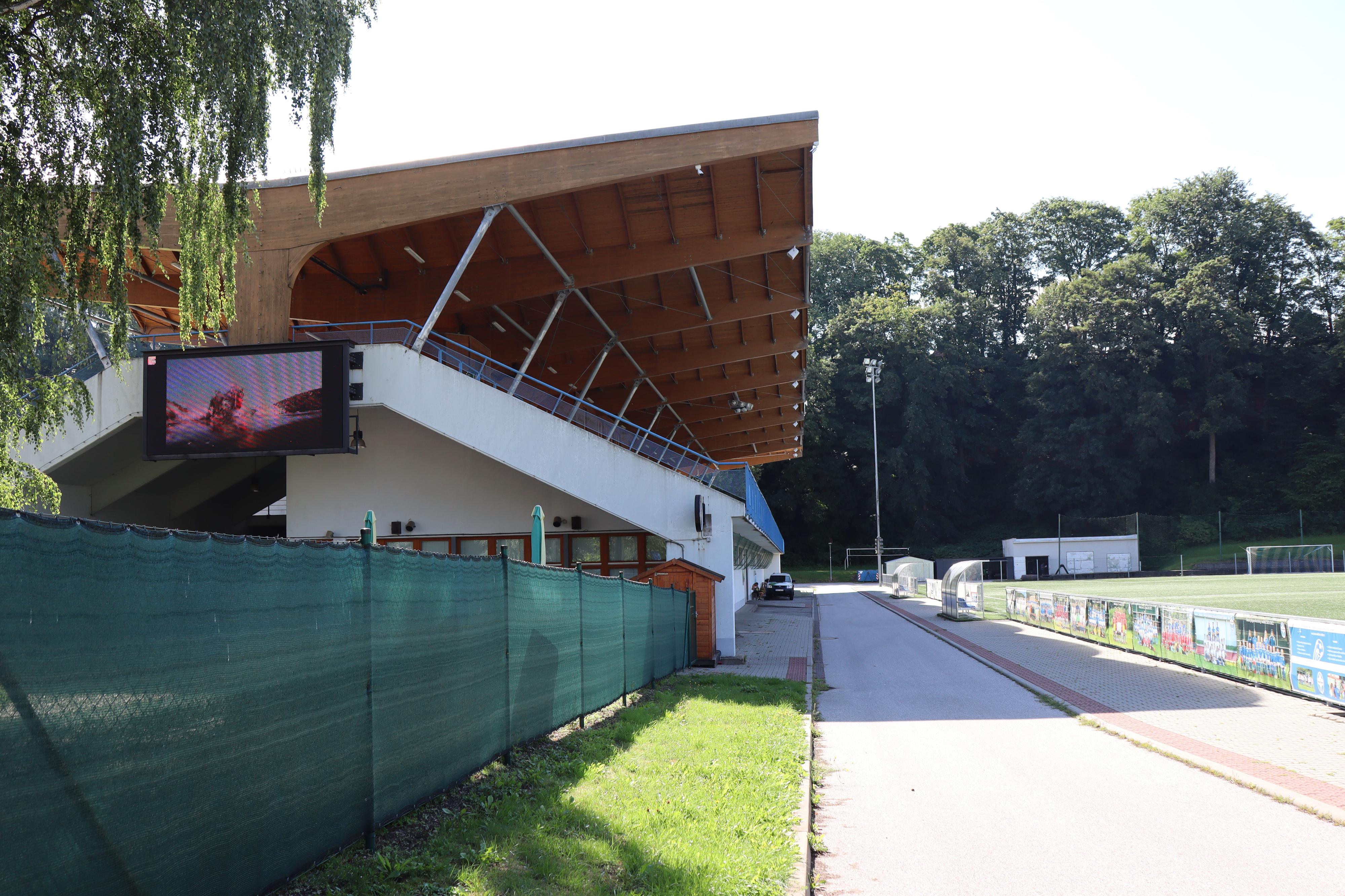 Fotbalový stadion MEBYS Trutnov foto 6