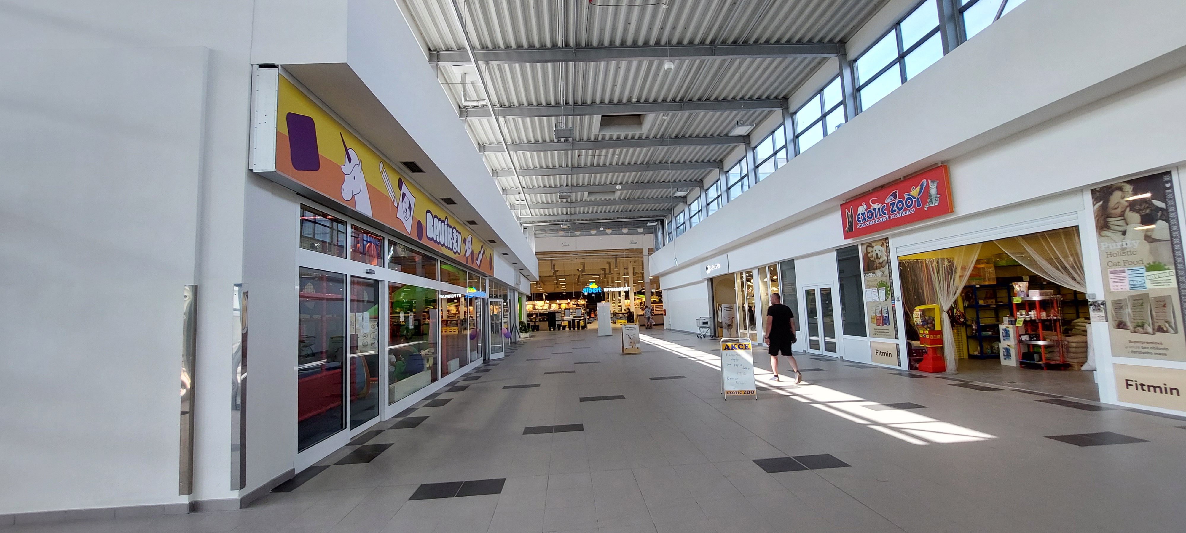Albert Hypermarket foto 5