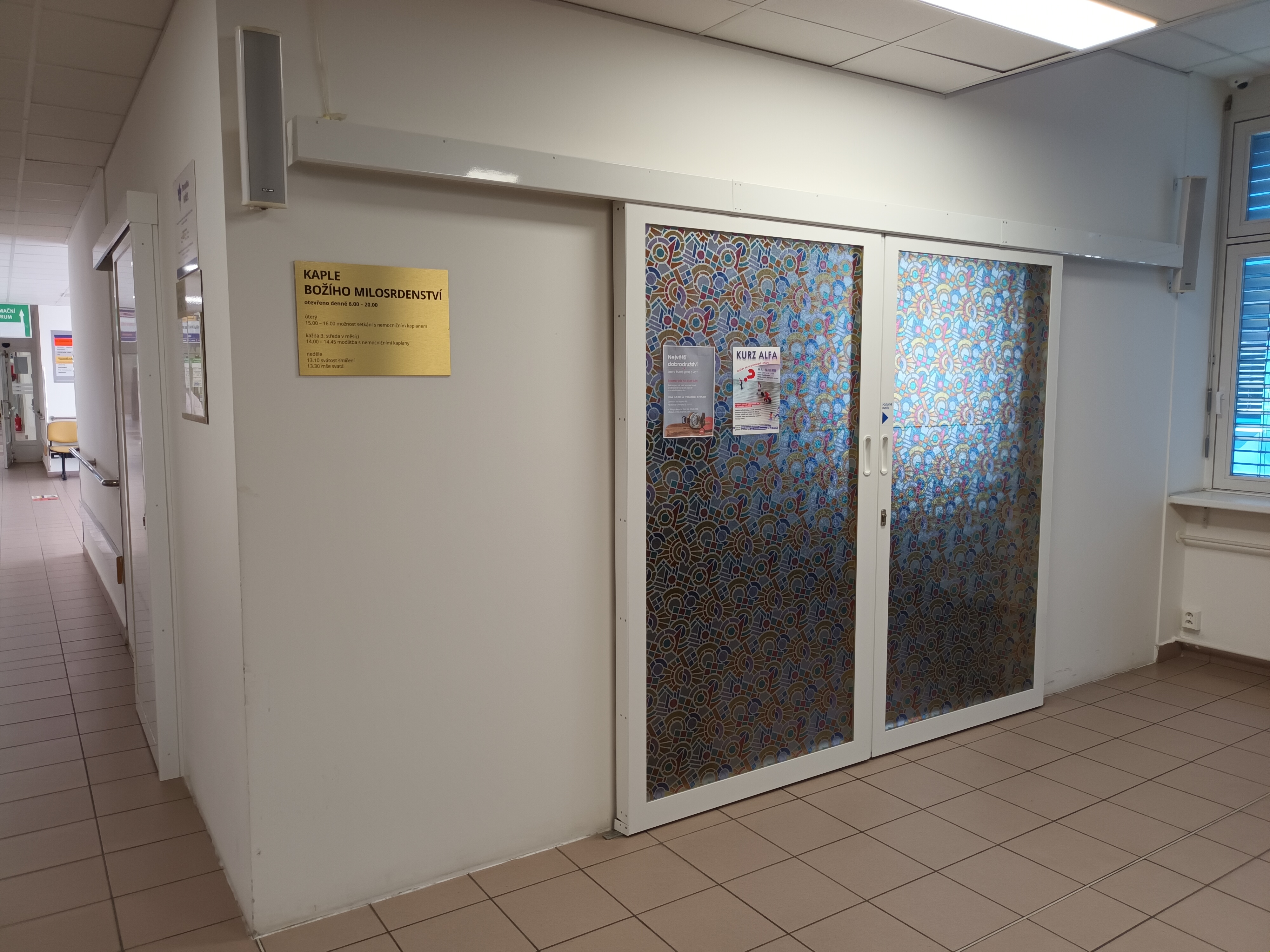 Nemocniční kaple - Fakultní nemocnice Olomouc foto 2