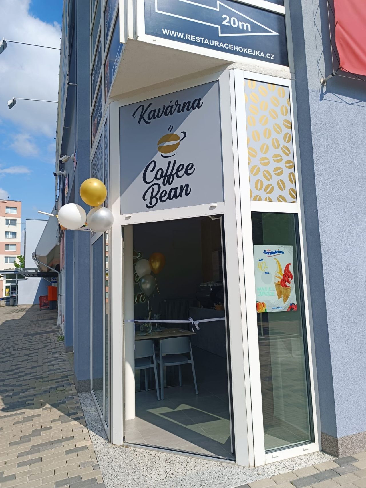 Kavárna Coffee-Bean foto 2