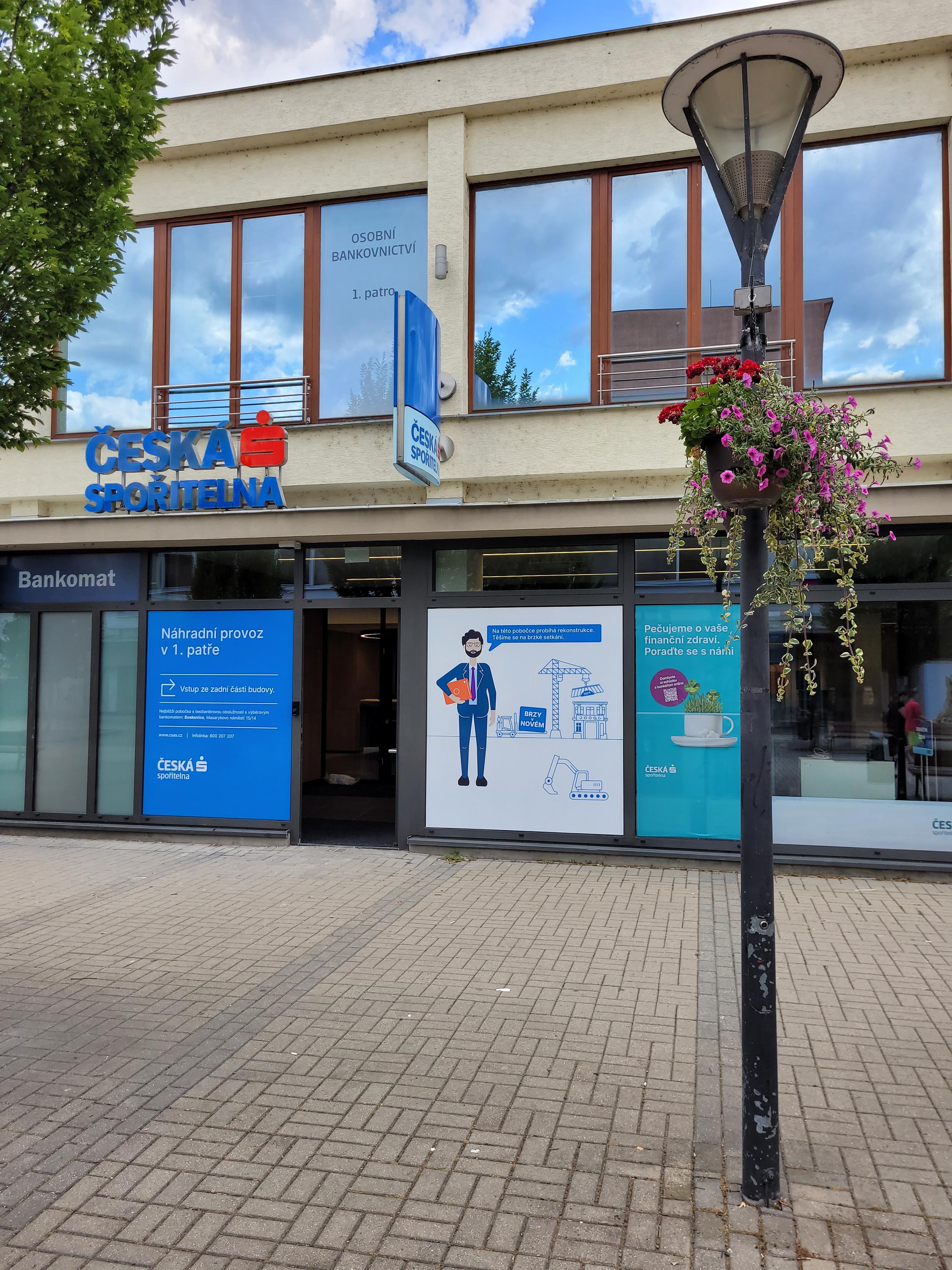 Česká spořitelna, a.s. foto 2