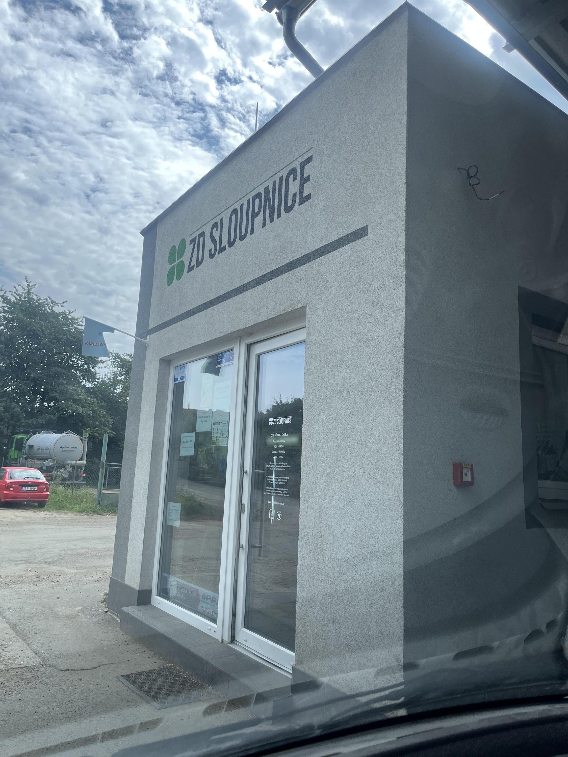 Čerpací stanice pohonných hmot ZD Sloupnice foto 3