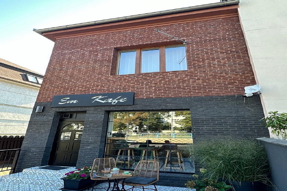 Em Kafe