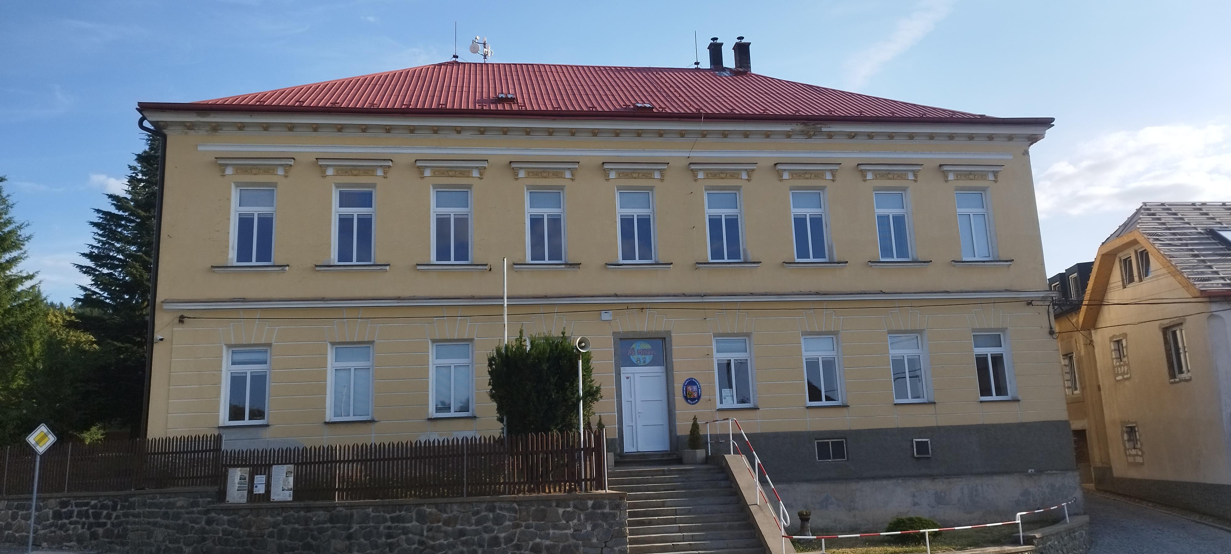 ZŠ a MŠ Miličín okres Benešov foto 4