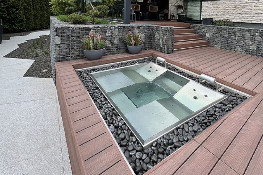 Nerezové bazény a vířivky