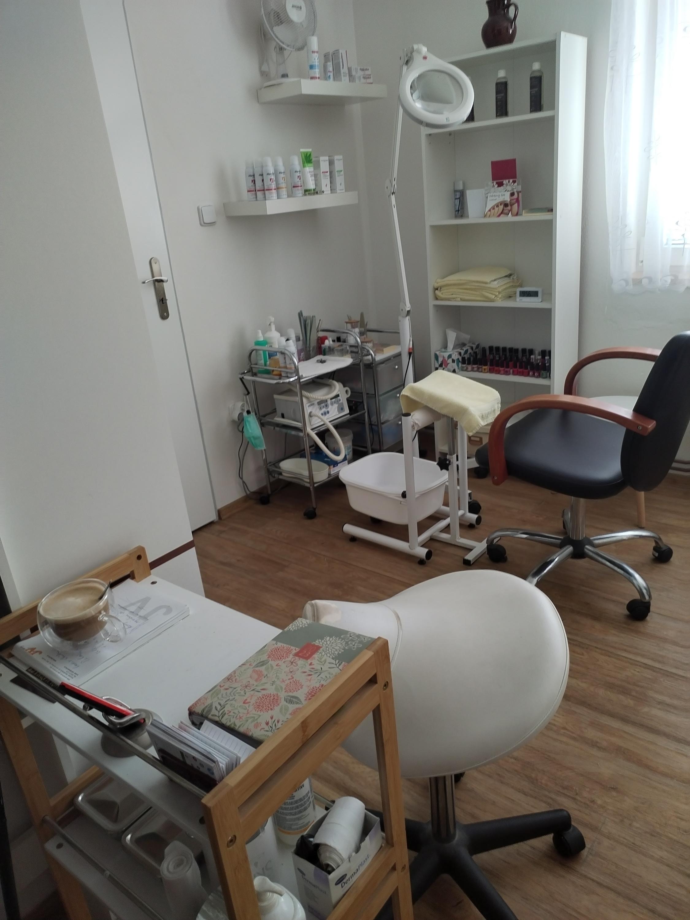 Zdravotní pedikúra - Eva Smetanová foto 6