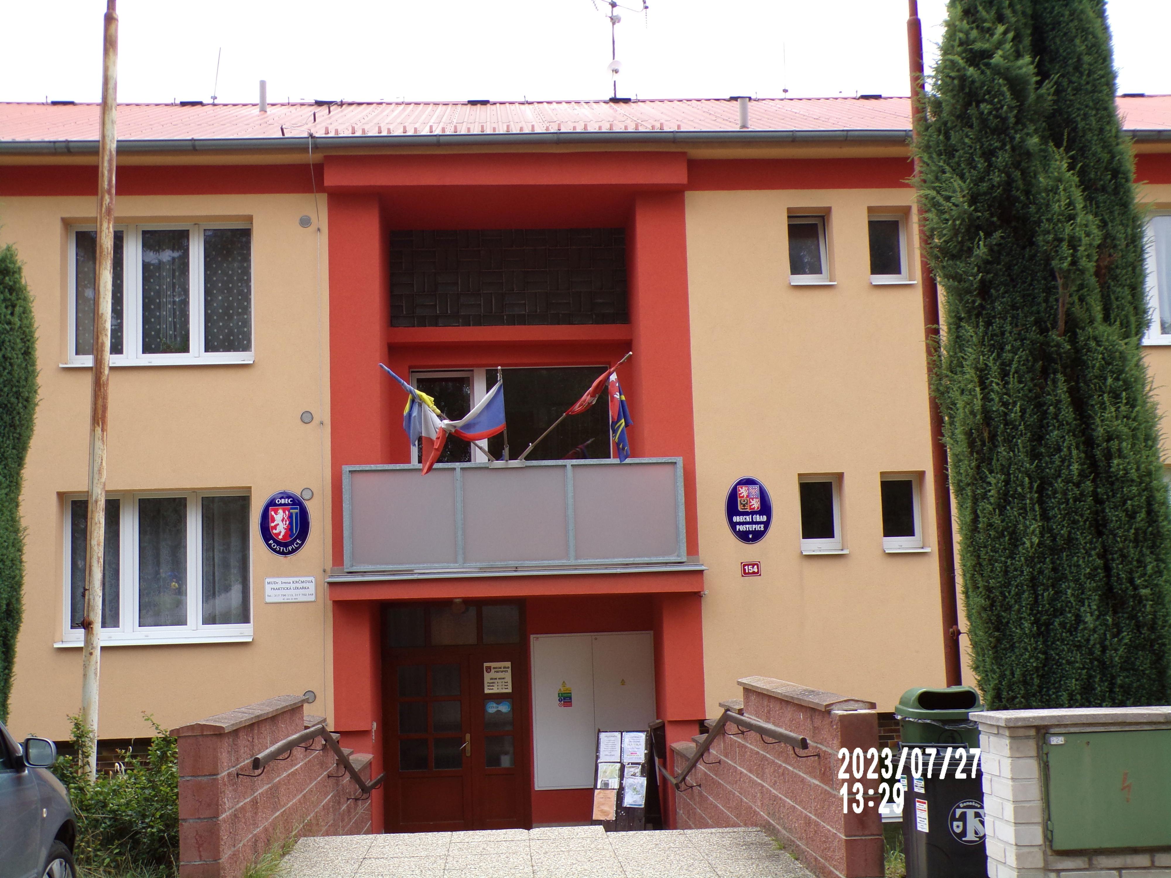 Postupice - obecní úřad foto 3