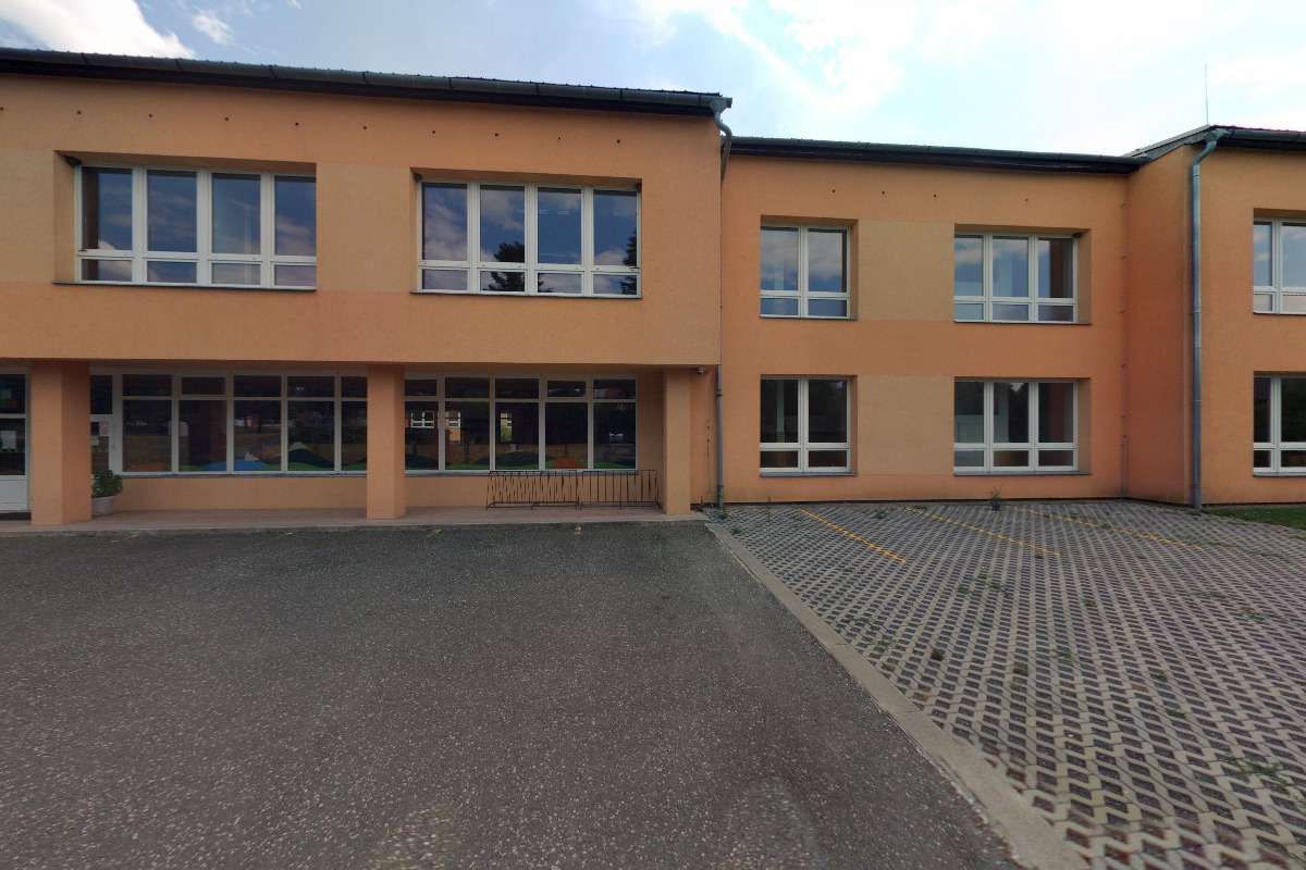 ZUŠ Slovácko - Velký Újezd