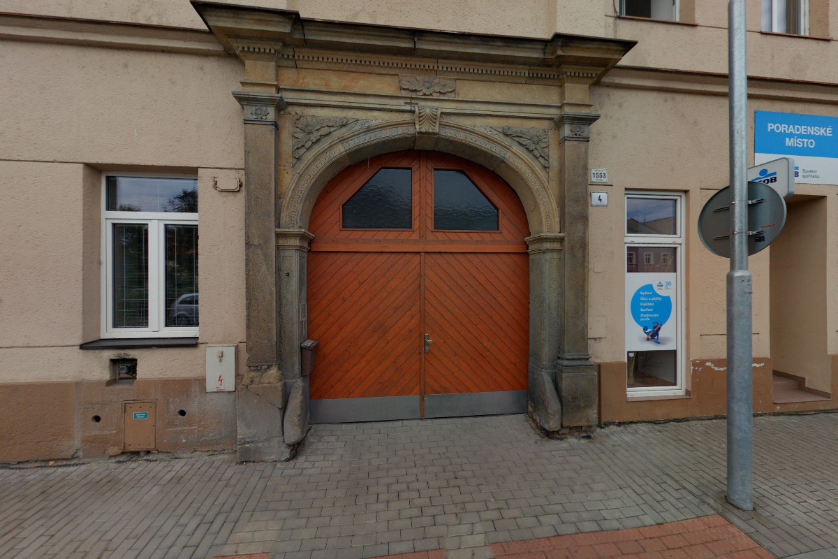 Karel Doležal - realitní kancelář DOMINO foto 3