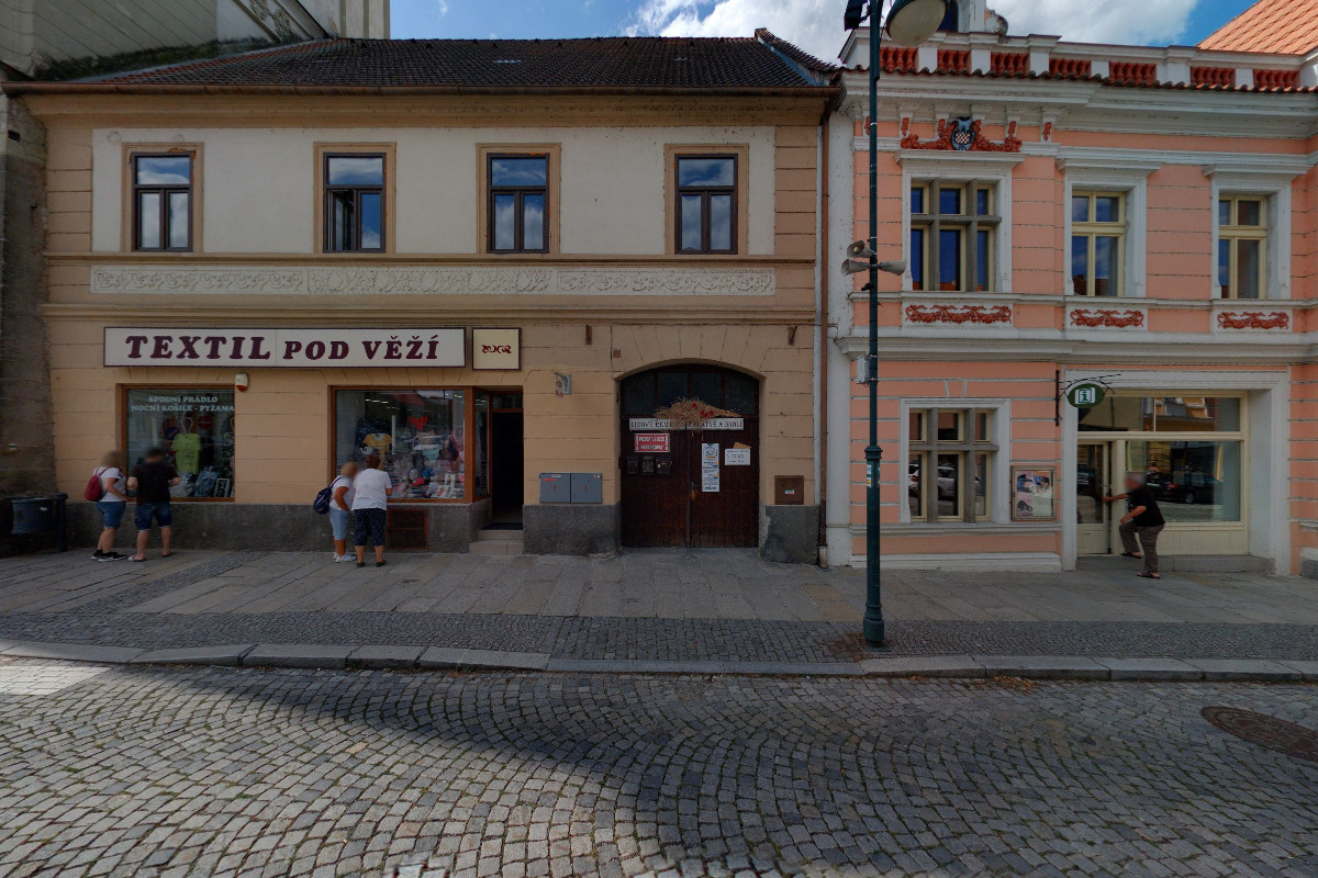 JAN Peří foto 2