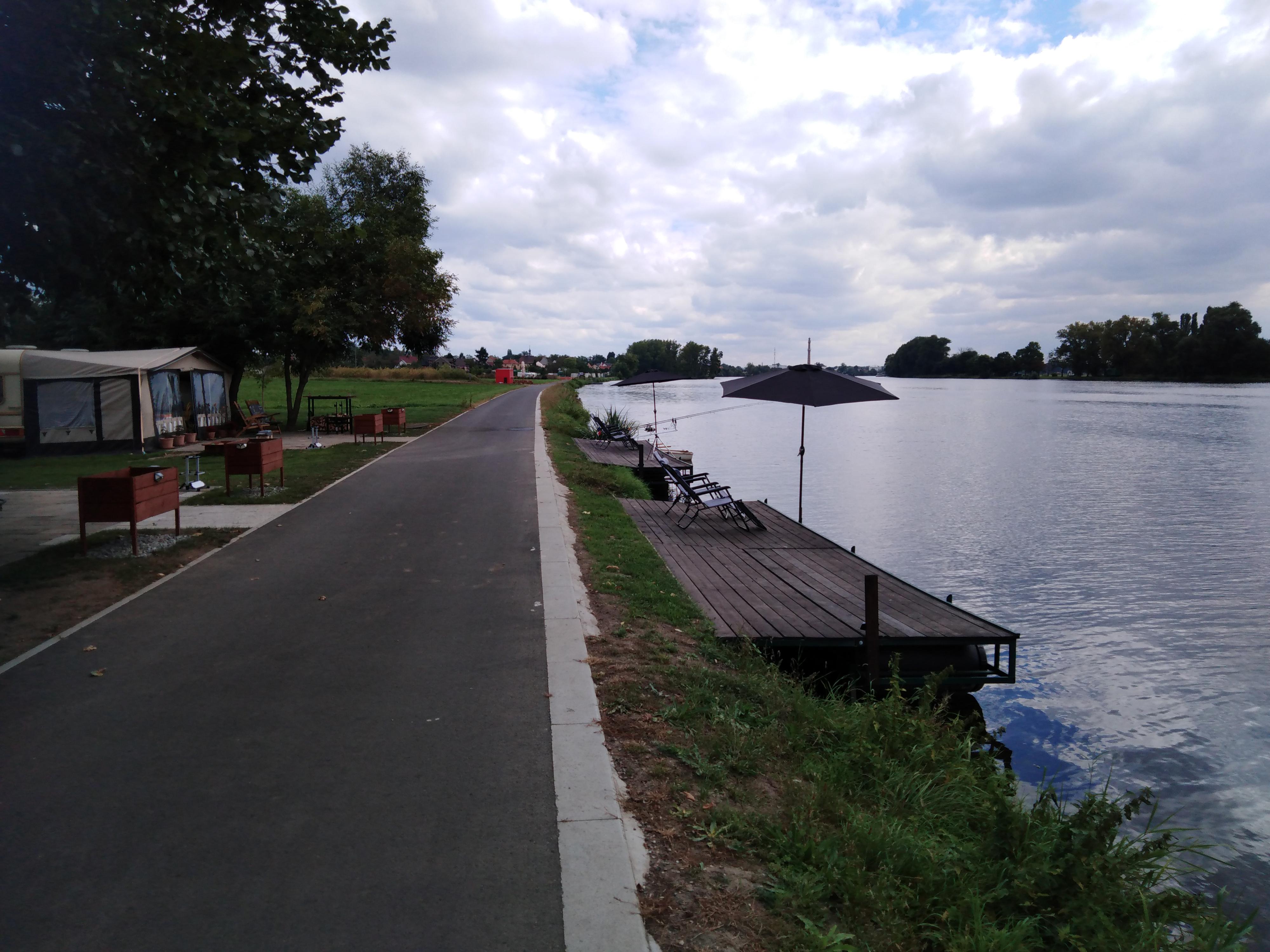 Ubytování u Labe Křešice foto 3