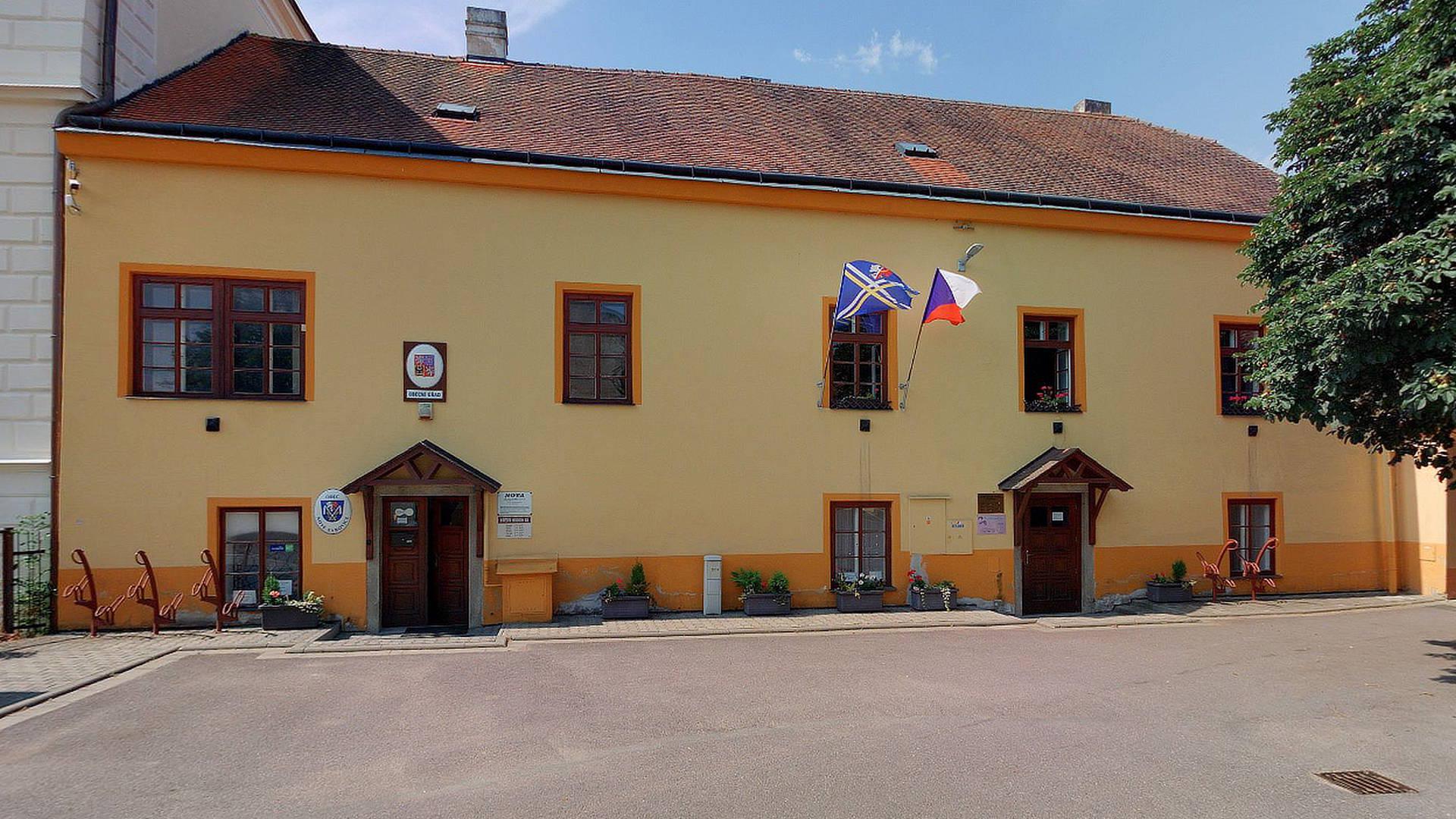 Nové Syrovice - obecní úřad foto 2