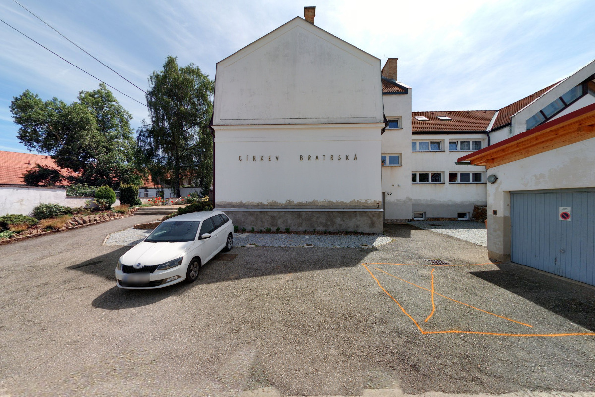 Sbor Církve bratrské v Husinci foto 2