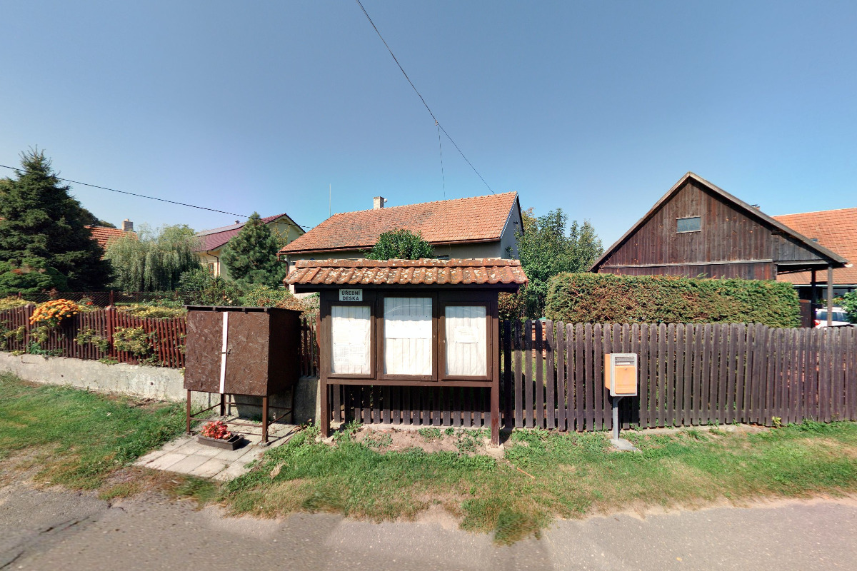 Študlov - obecní úřad foto 3