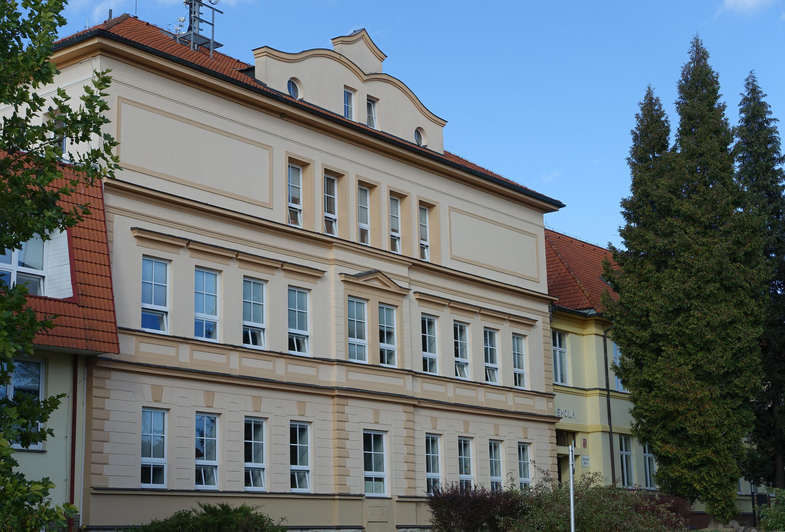 ZŠ a MŠ Bernartice