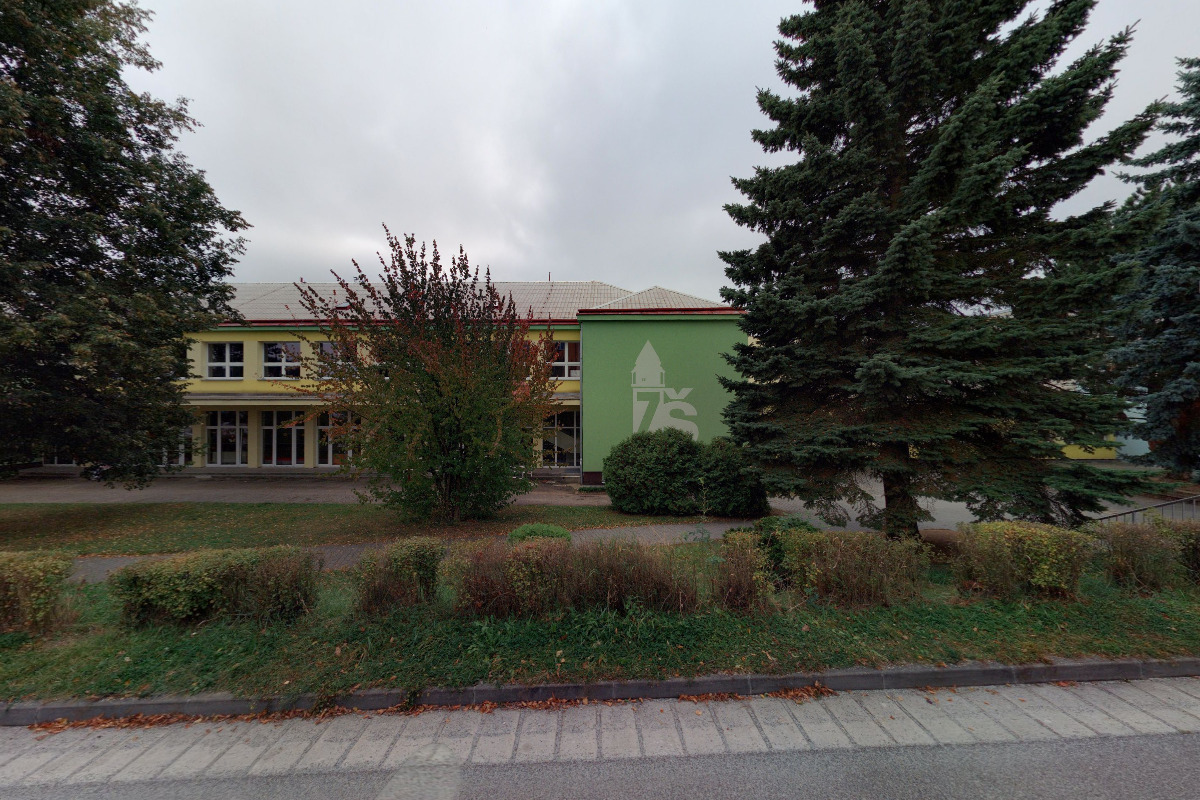 Školní jídelna Dačice, Boženy Němcové 213 foto 2
