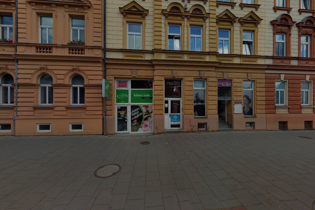 VLASÁRNA - Natalia Radovanovičová foto 1