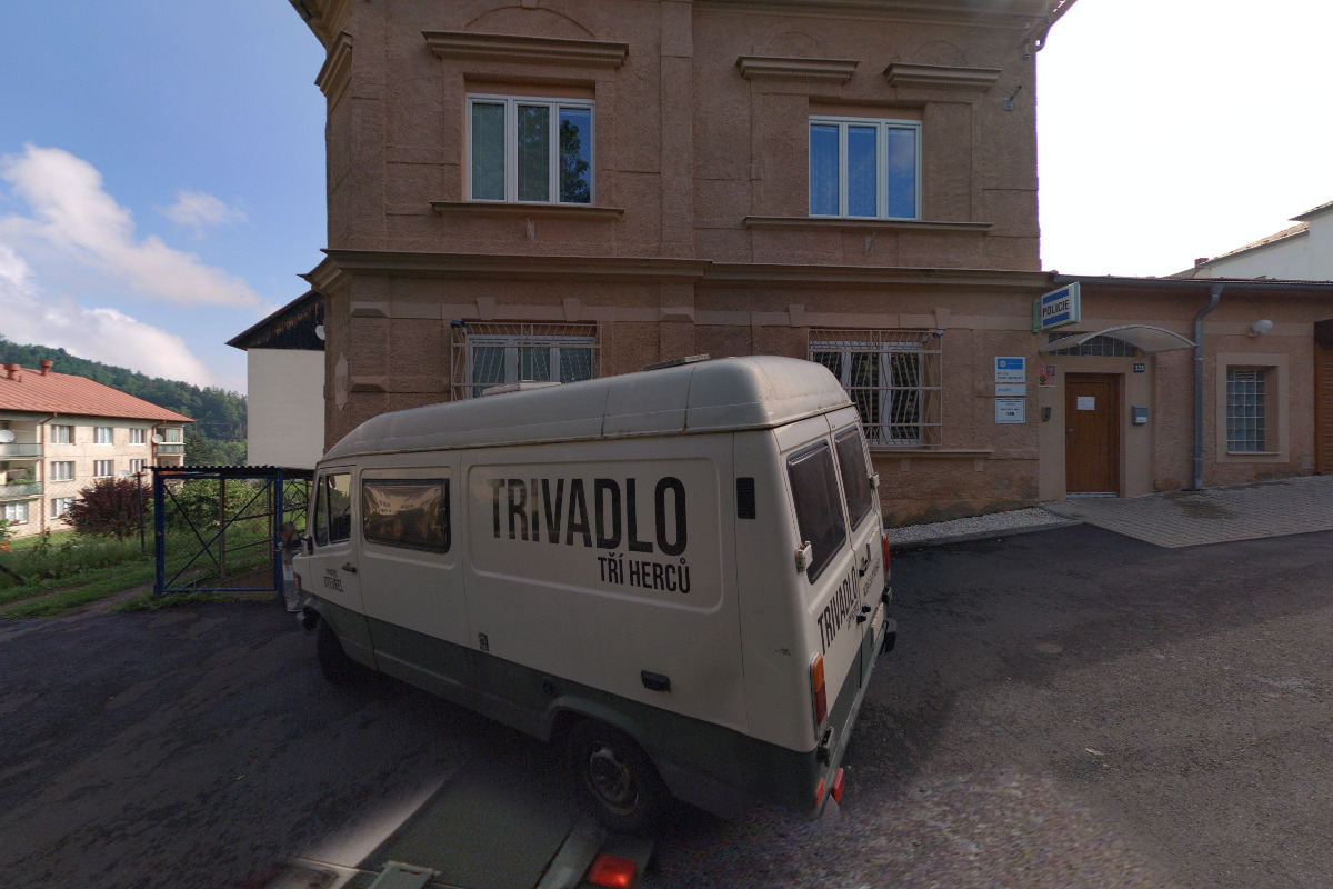 Policie ČR - Obvodní oddělení Bečov foto 3