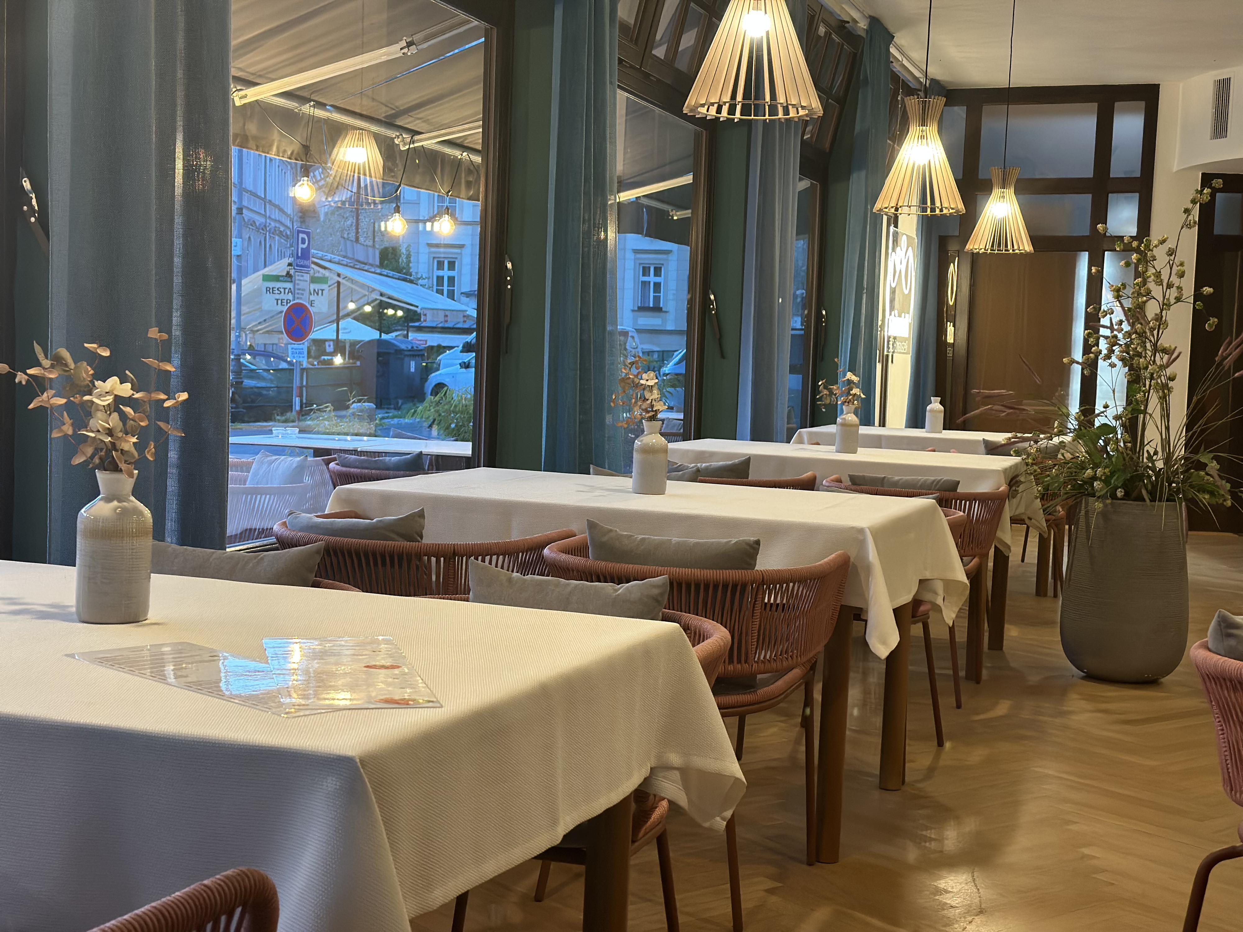 Kolonada Restaurace & Café foto 3