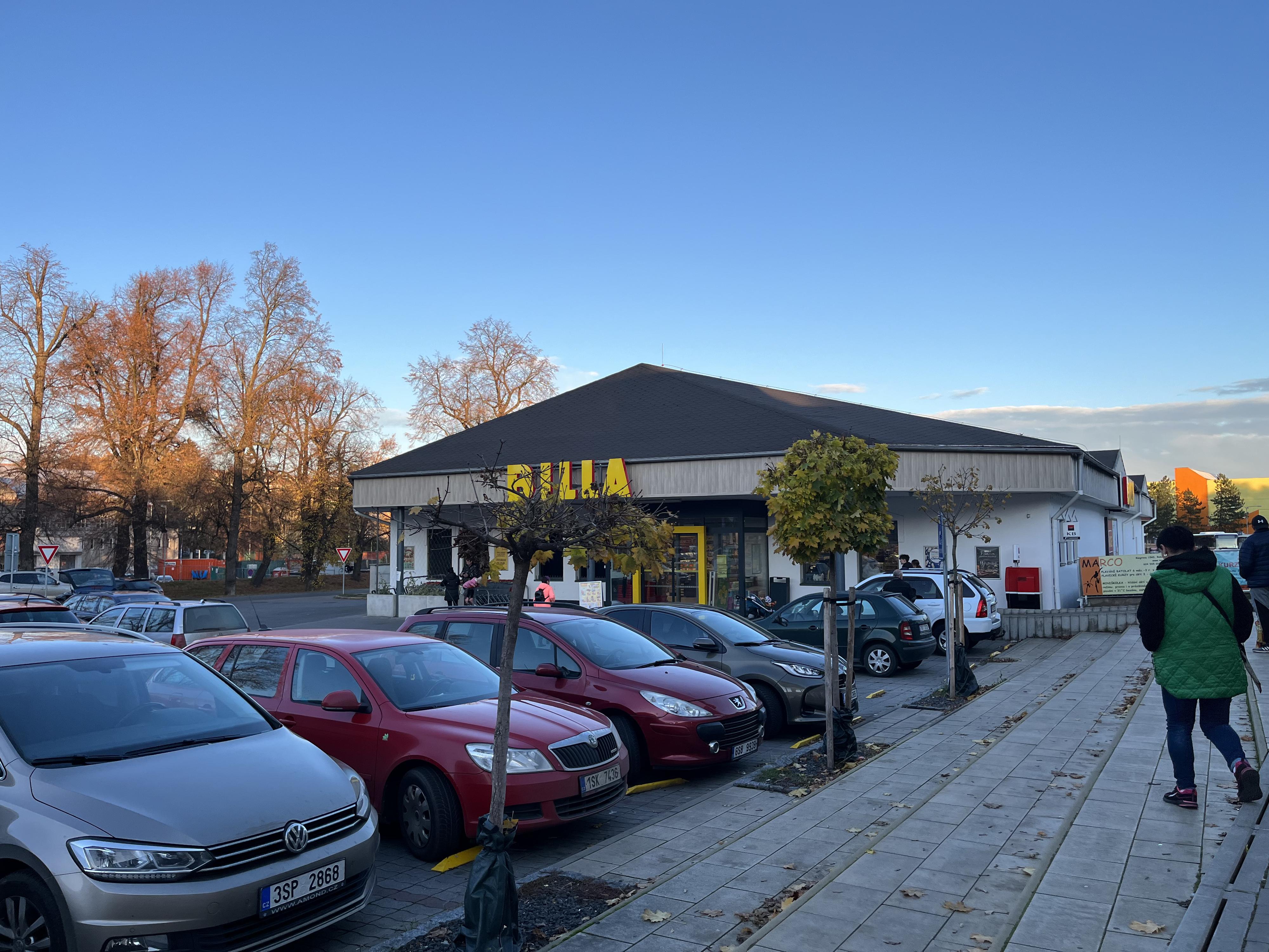 BILLA foto 3