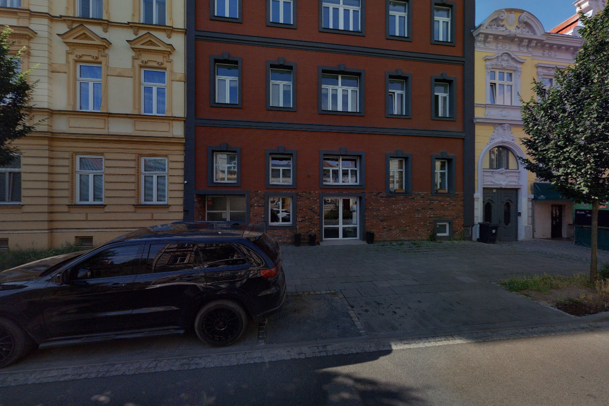 Realitní makléř Tomáš Klus