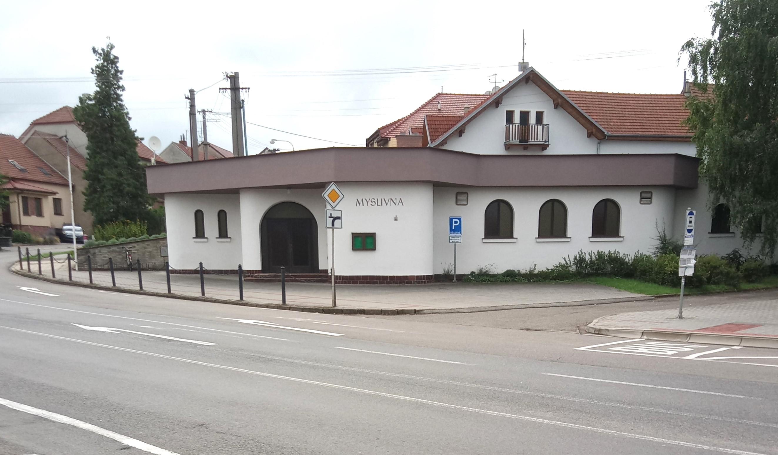 Myslivna Velké Bílovice foto 2