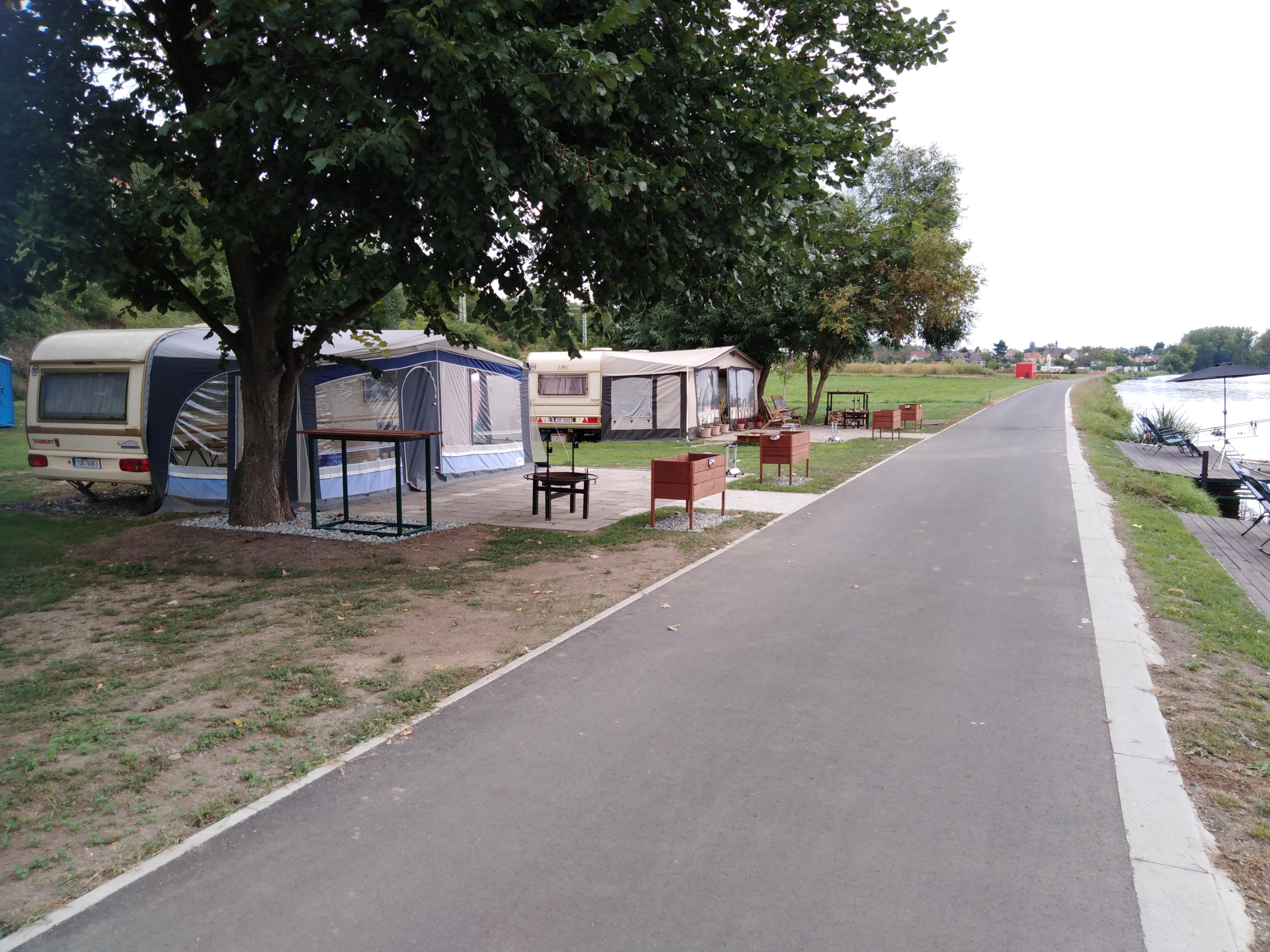 Ubytování u Labe Křešice foto 4