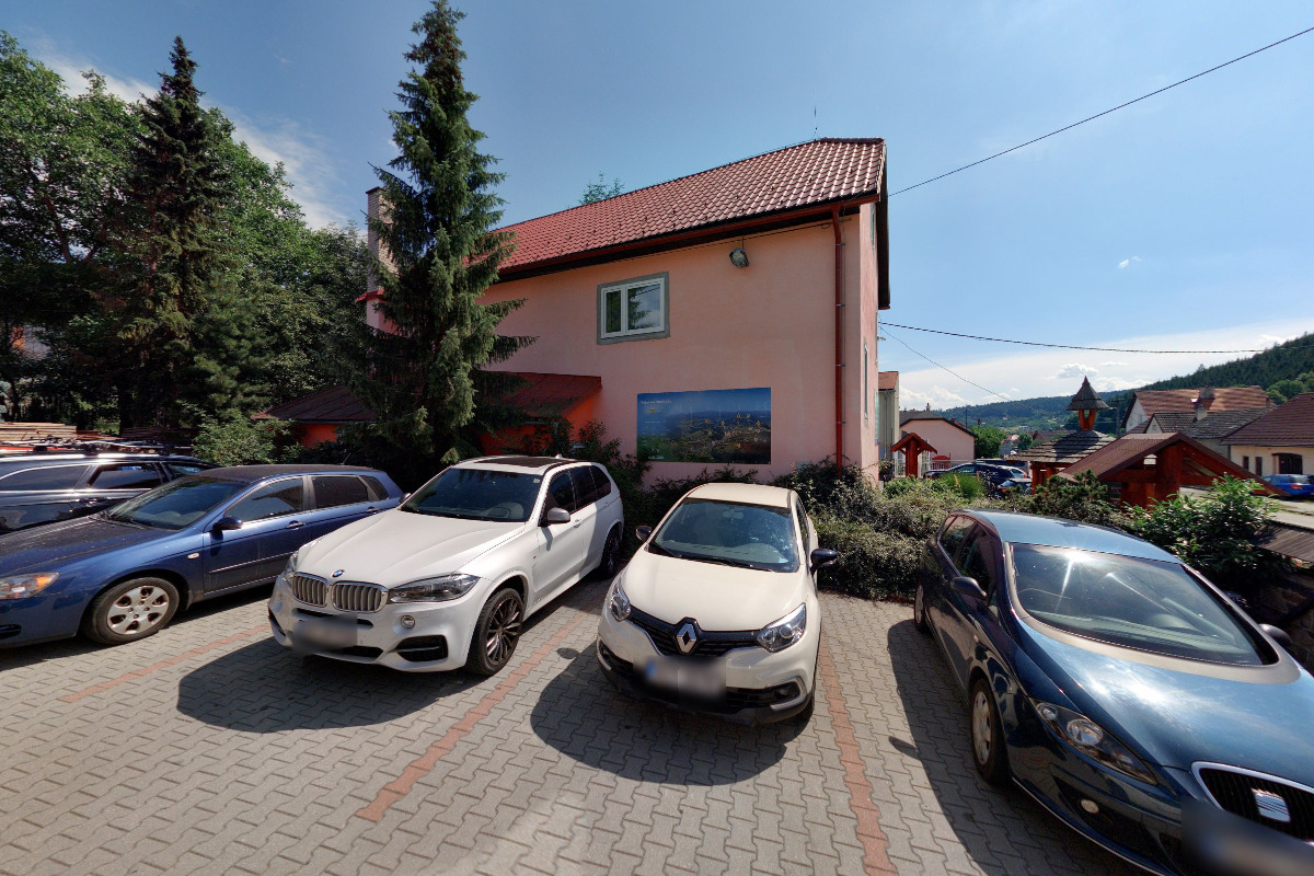 Květinářství - Zahrádkářské potřeby Kašava