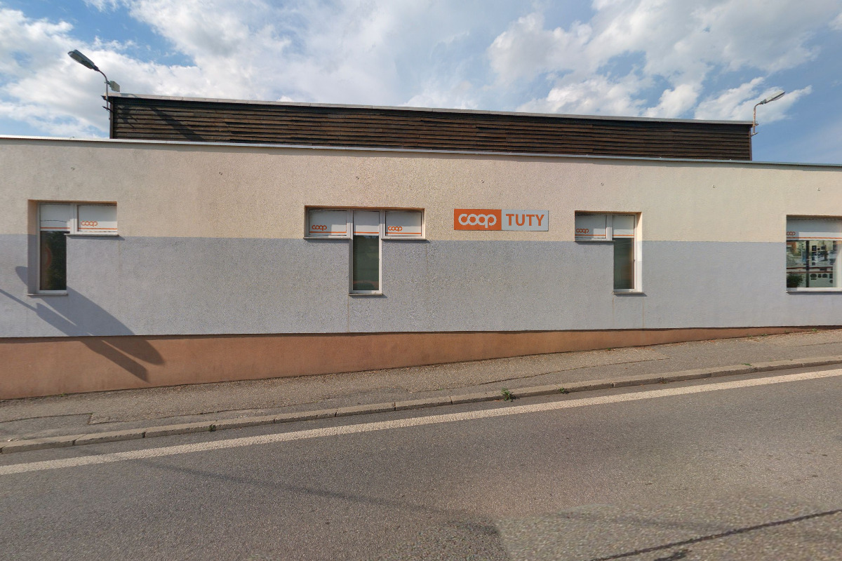 Jednota, spotřební družstvo ve Vimperku - COOP - TUTY foto 3