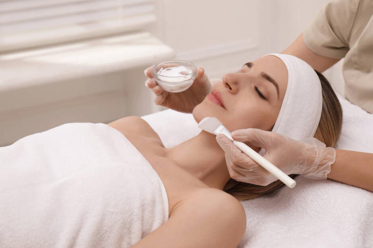 VaLuxe Beauty Studio