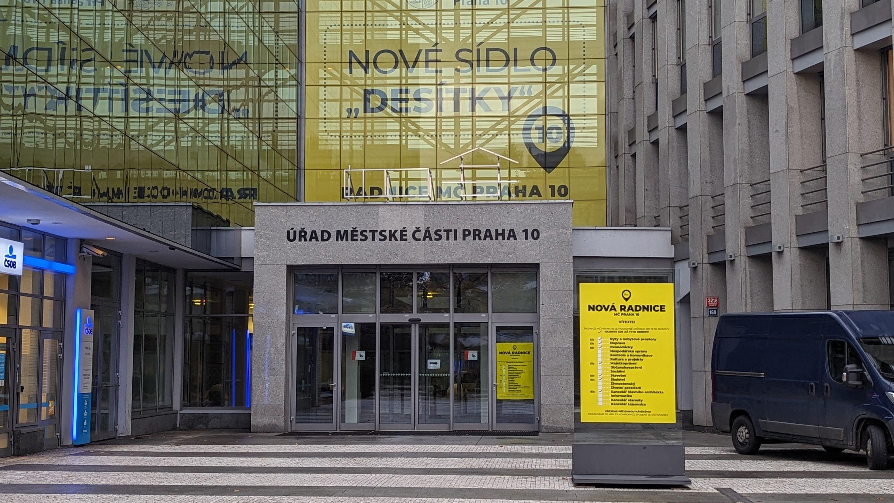 Úřad městské části Praha 10 foto 2