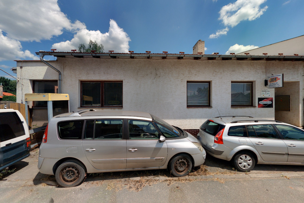 Autoservis a pneuservis - Jiří Falta foto 2