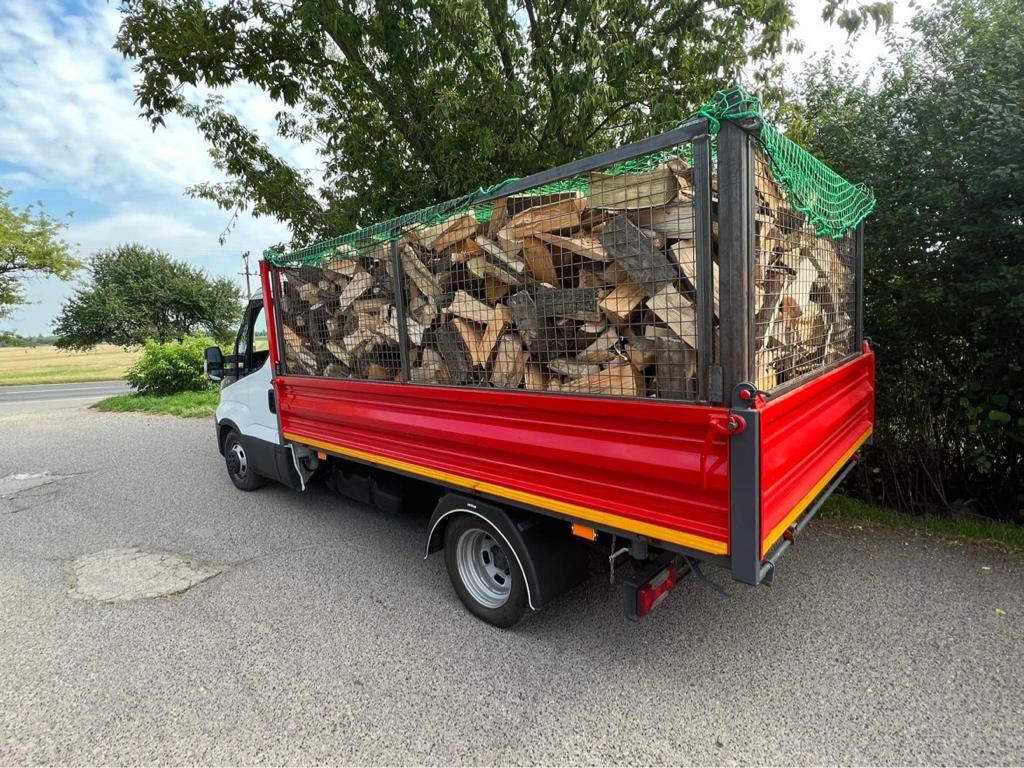 NV palivové dřevo foto 4