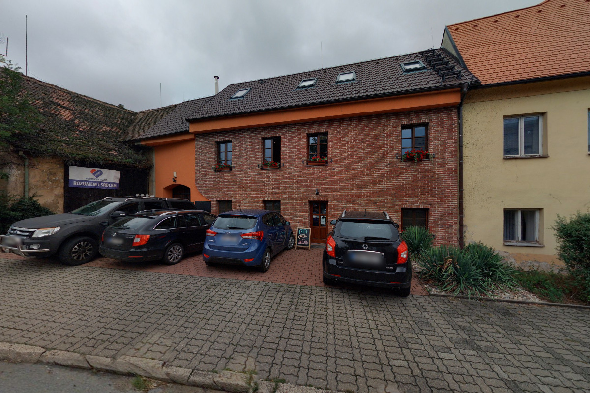 Aromaterapie Karel Hadek