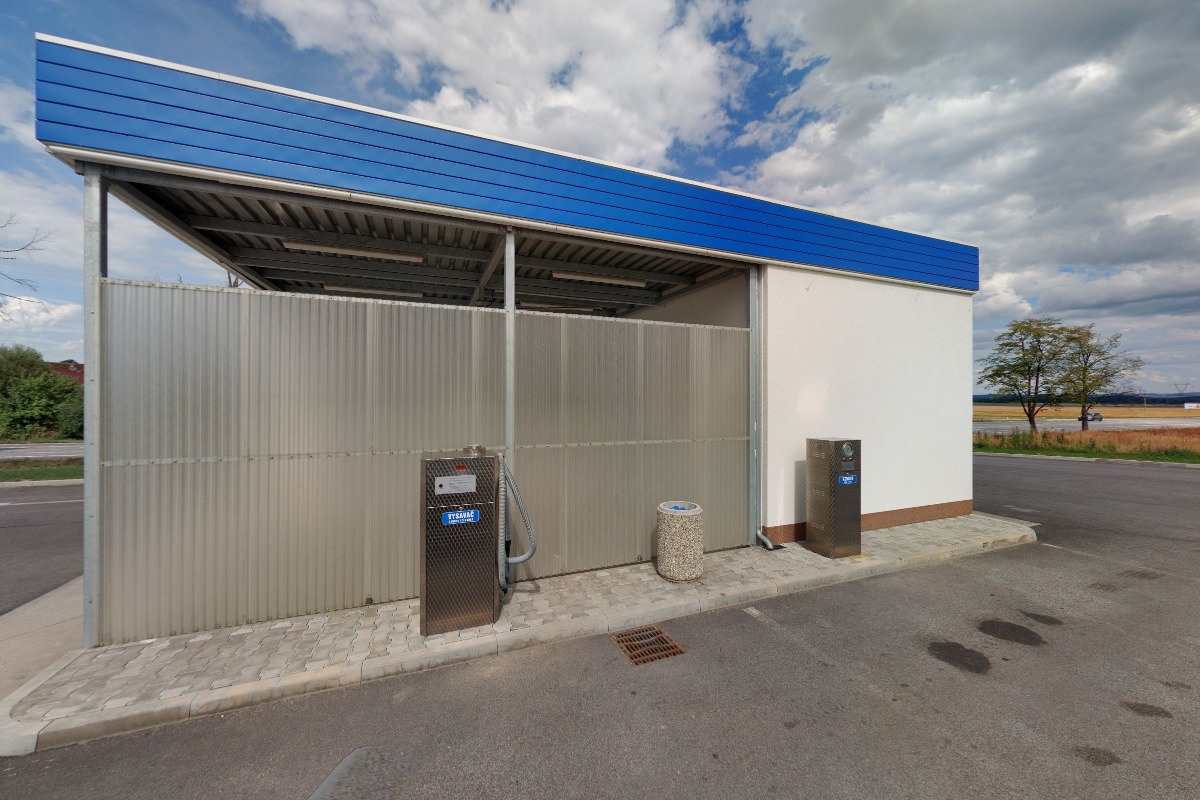 Automyčka RoBiN OIL