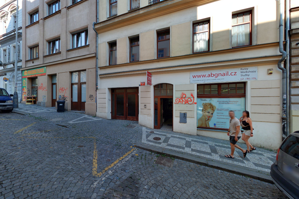 AMAZING BEAUTY ACADEMY